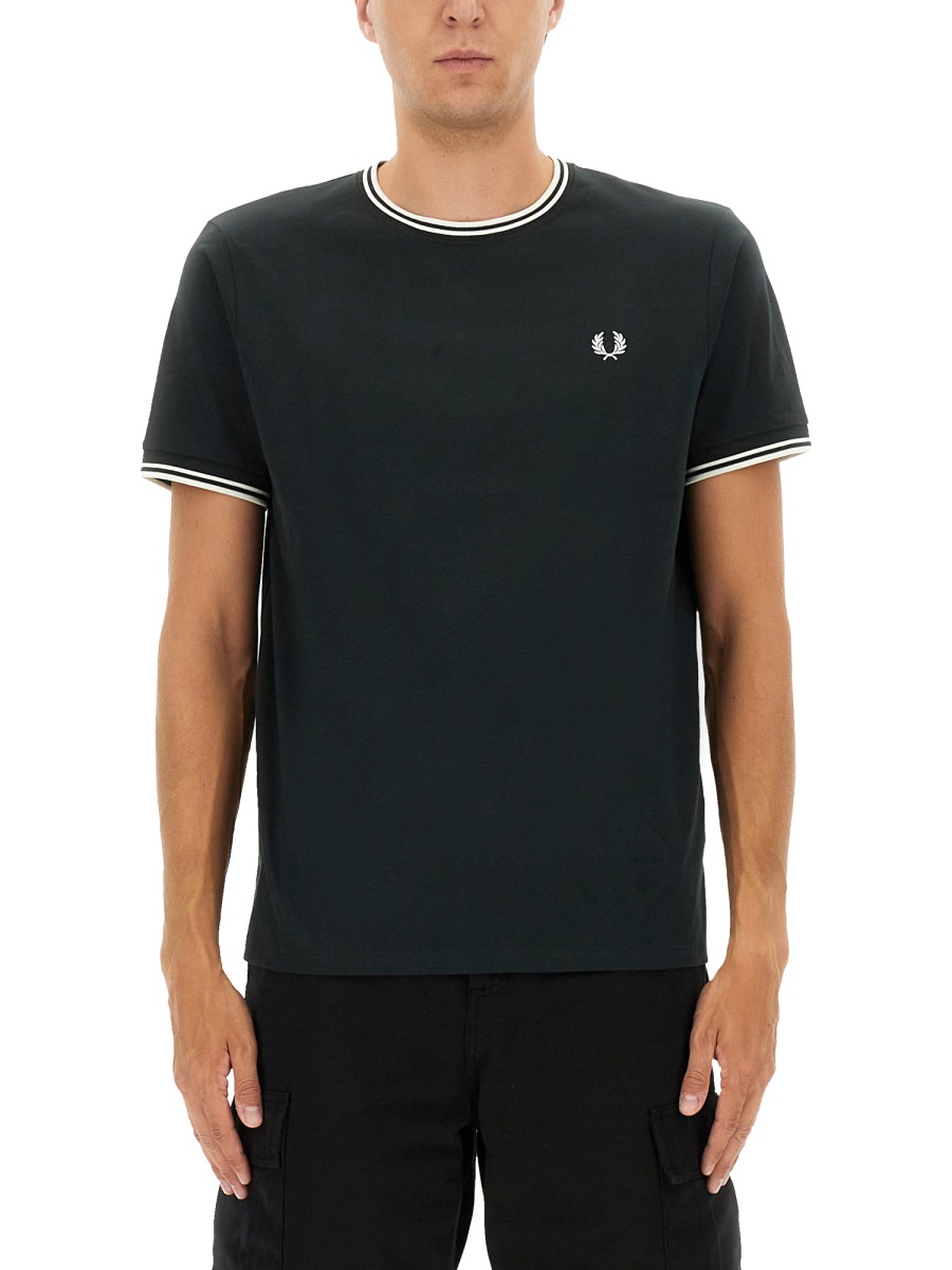 DOUBLE STRIPE T-SHIRT FPM1588V55T50 (FRED PERRY / Tシャツ・カットソー ) | FRED PERRY (フレッドペリー)