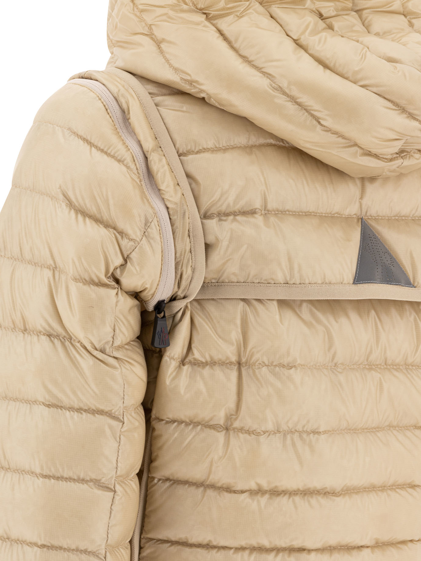 Jackets & Coats KARURA1A00008597X620E (Moncler Grenoble / ダウンジャケット・コート ) | Moncler Grenoble (モンクレール グルノーブル)(3)