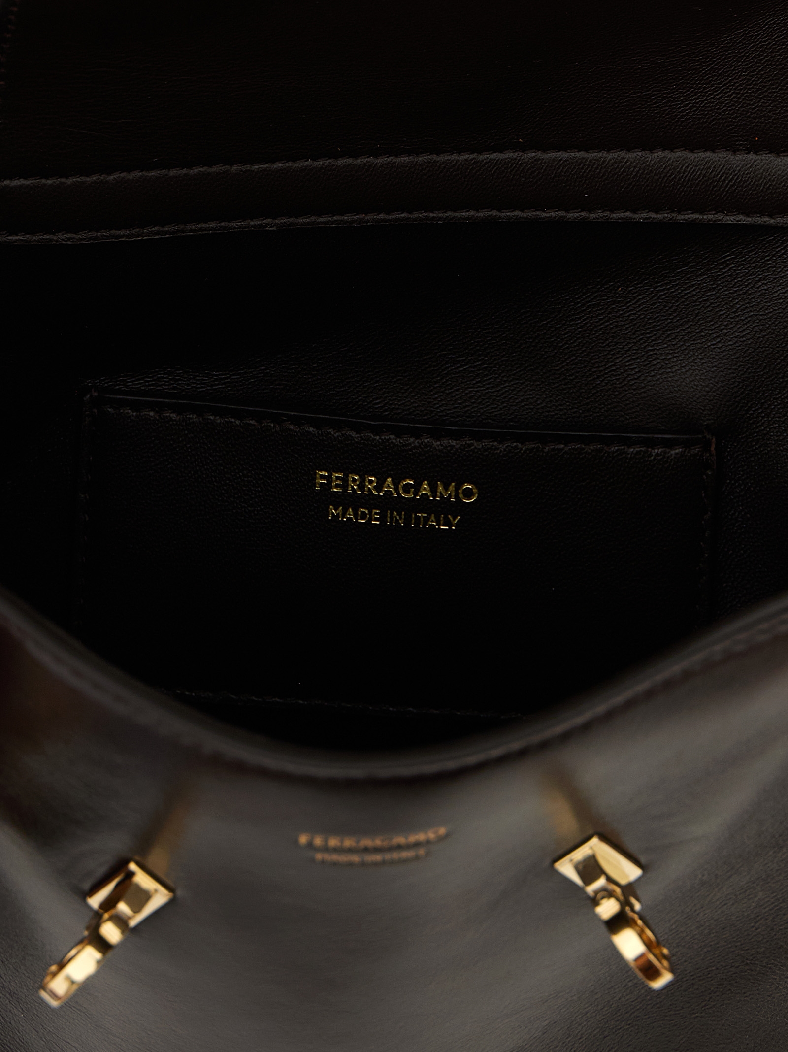 ‘Hug BB S’ belt bag 787897TESTADIMORO (FERRAGAMO / ボディ・ベルトバッグ ) | FERRAGAMO (フェラガモ)(3)