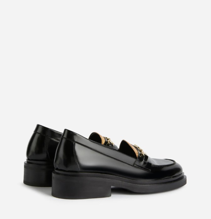 Alviero Martini Flat shoes Black 1220499B0001 (ALVIERO MARTINI 1a CLASSE / ローファー ) | ALVIERO MARTINI 1a CLASSE (アルヴィエロ マルティーニ プリマ クラッセ)(2)