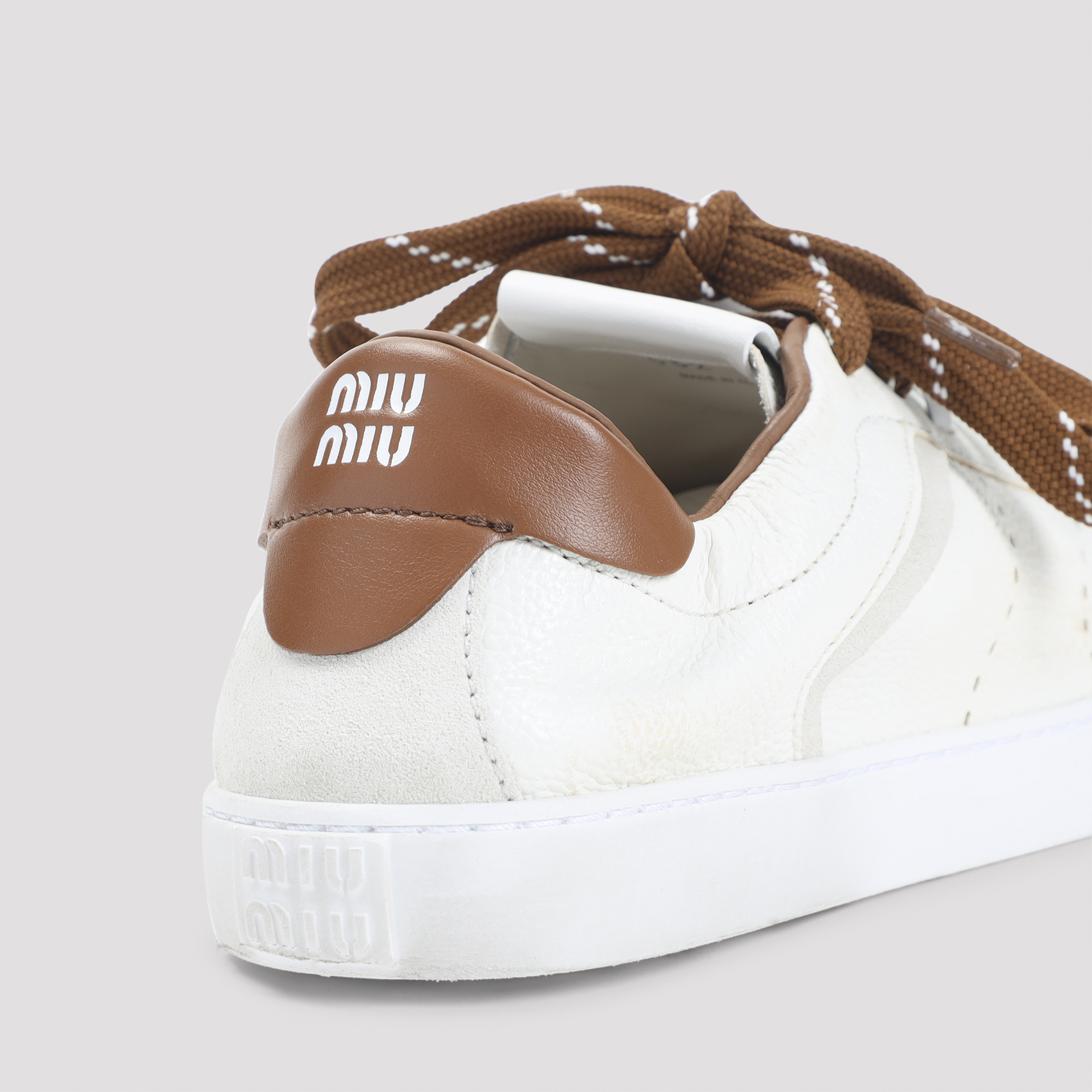 Ivory leather sneakers 5E532EF0052KJF0TPR (MIU MIU / スニーカー ) | MIU MIU (ミュウミュウ)(5)