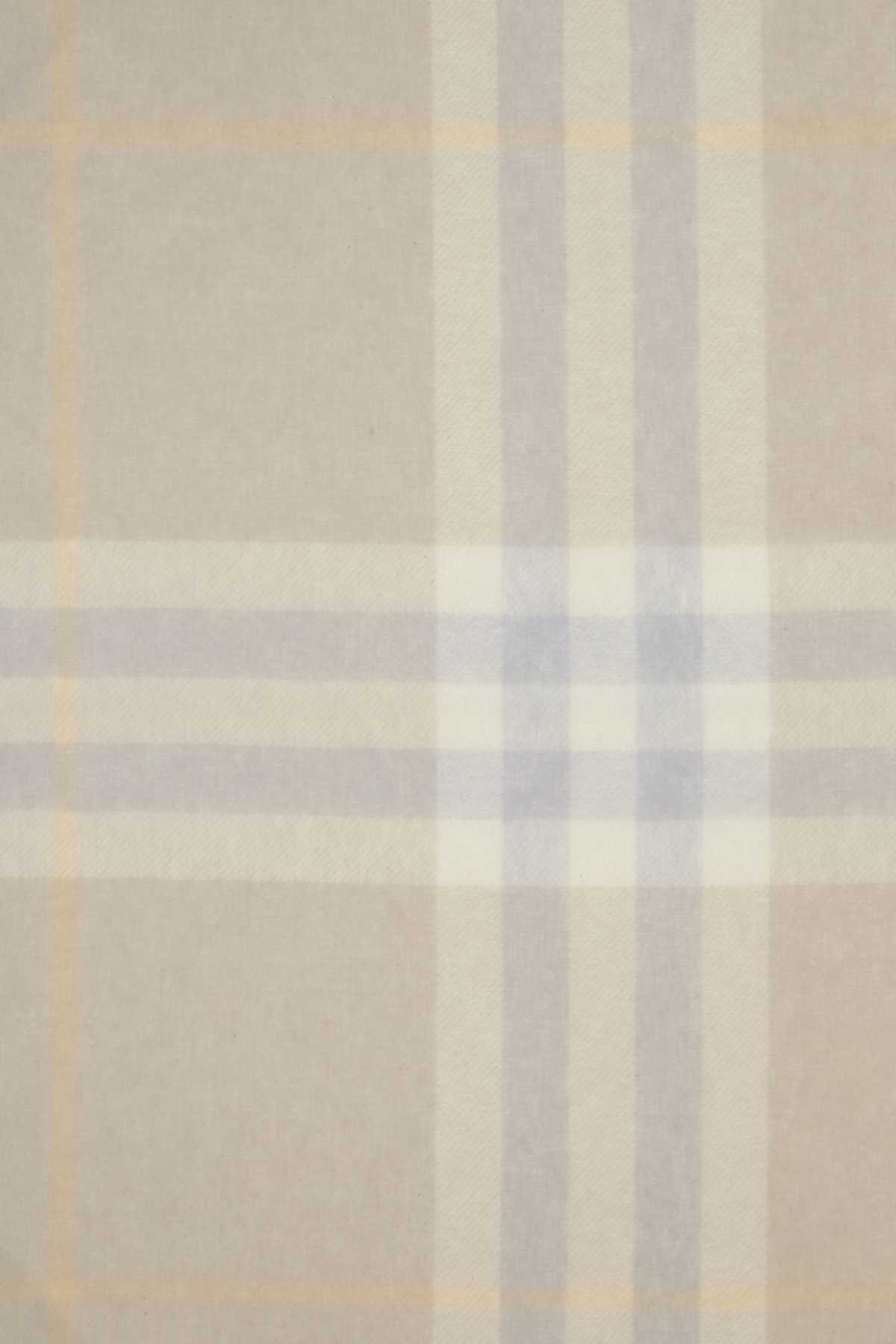 Embroidered cashmere scarf 8112650A1481 (Burberry / スカーフ・マフラー ) | Burberry (バーバリー)(2)