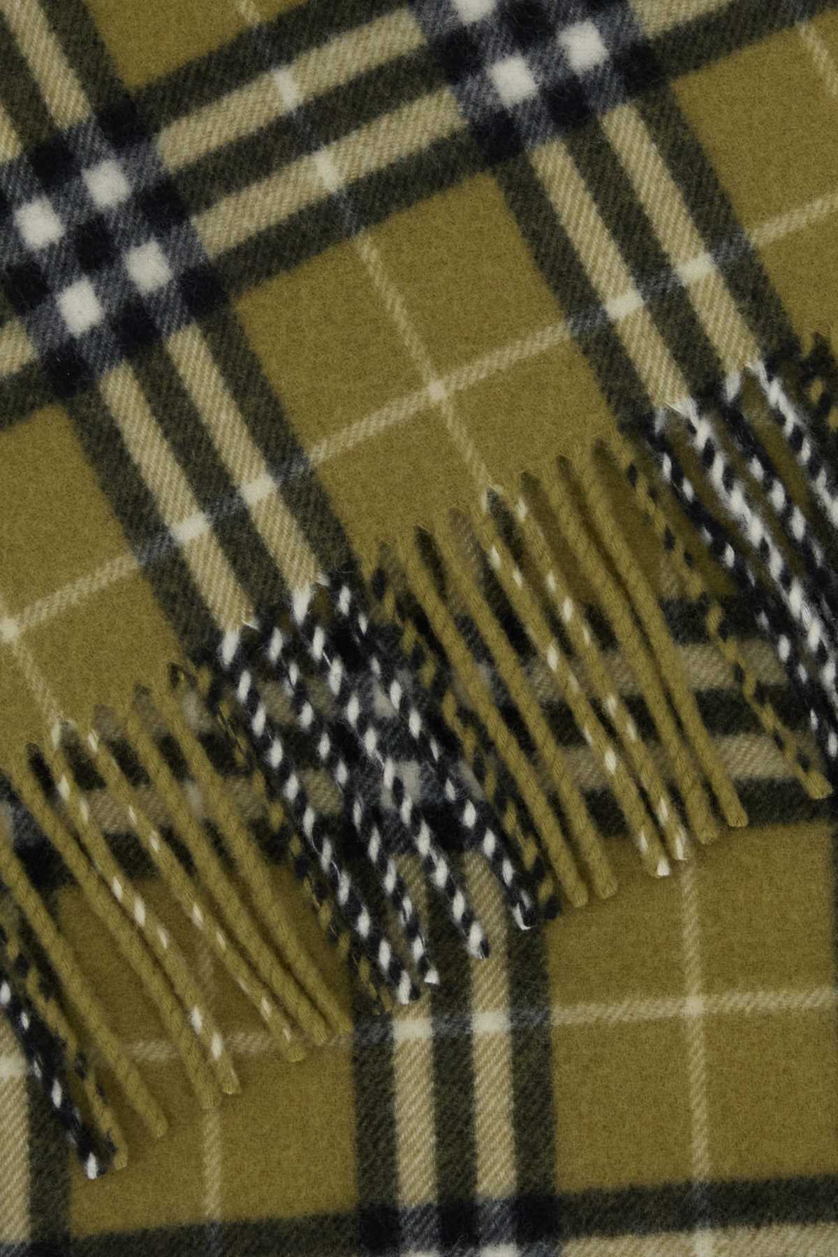 Embroidered cashmere scarf 8099690C1427 (Burberry / スカーフ・マフラー ) | Burberry (バーバリー)(1)