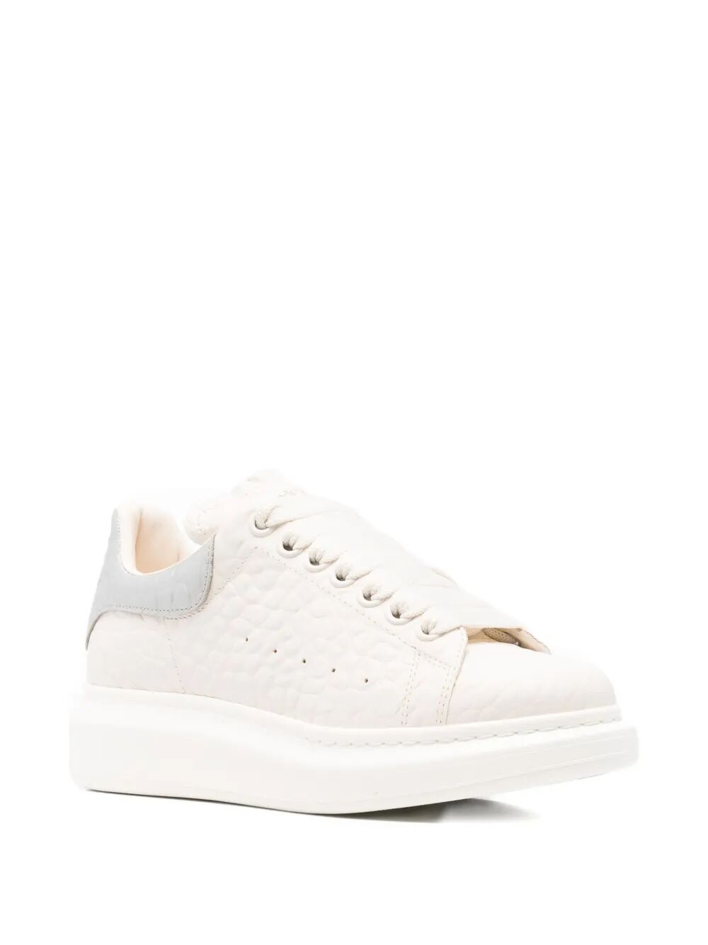 OVERSIZED SNEAKERS WITH TEXTURED SILVER HEEL TAB 808173WIAIY9081 (Alexander McQUEEN / スニーカー ) | Alexander McQUEEN (アレキサンダー・マックイーン)(1)