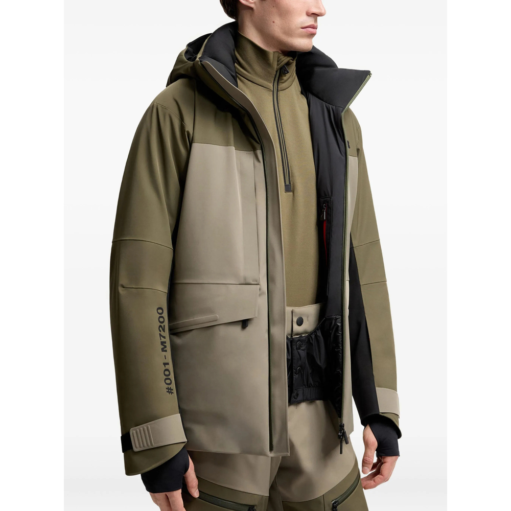 Outerwear Moncler Grenoble M72001A00006P82 (Moncler Grenoble / カジュアルジャケット ) | Moncler Grenoble (モンクレール グルノーブル)(1)