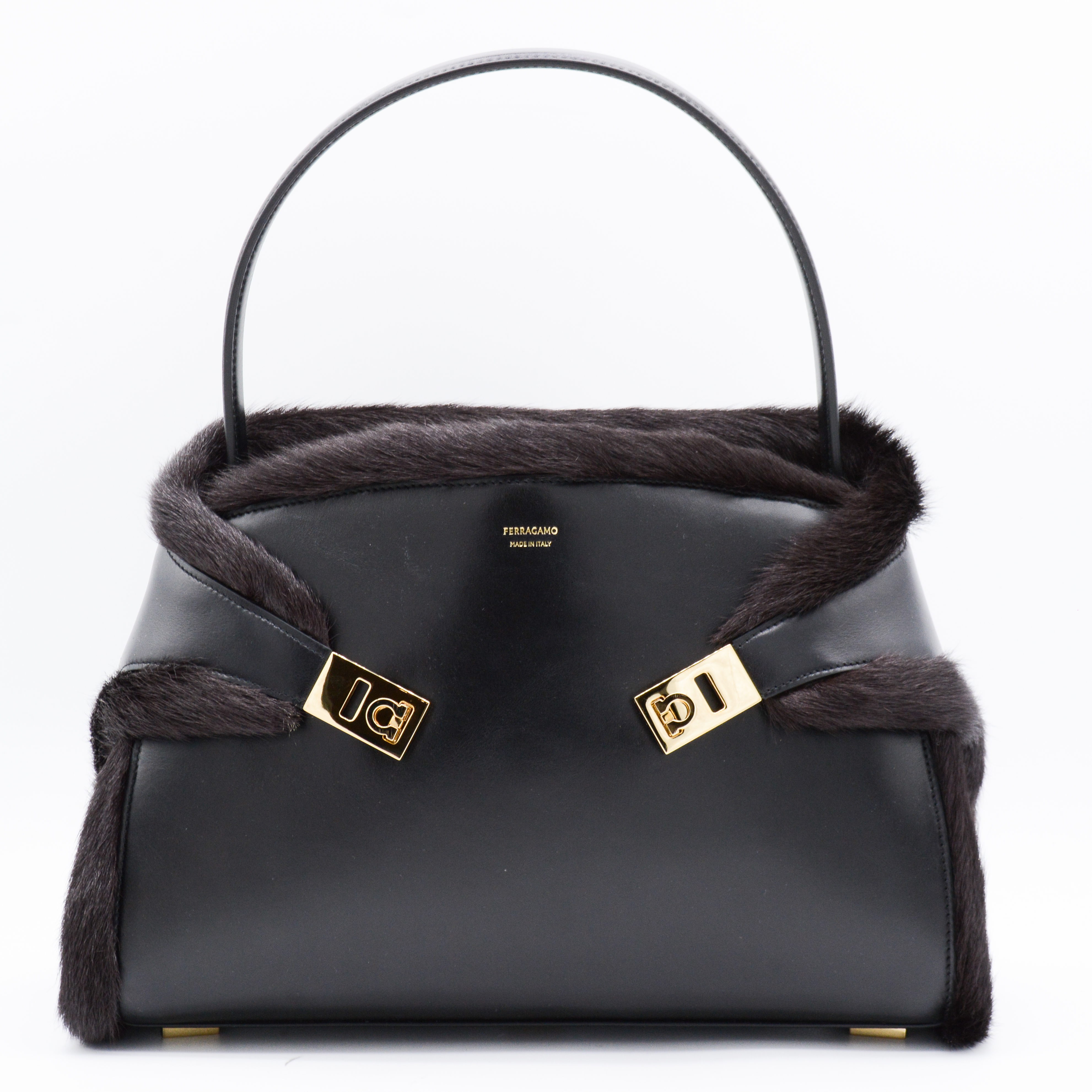 Ferragamo Bags.. 78787521A443001 (FERRAGAMO / ハンドバッグ・ショルダーバッグ ) | FERRAGAMO (フェラガモ)