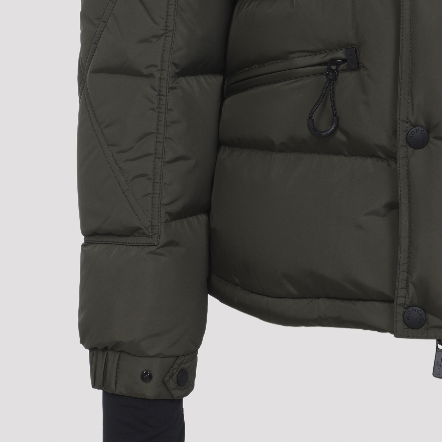 Olive green nylon Kasanka down jacket K20971A00023595JN832 (Moncler Grenoble / ダウンジャケット・コート ) | Moncler Grenoble (モンクレール グルノーブル)(3)