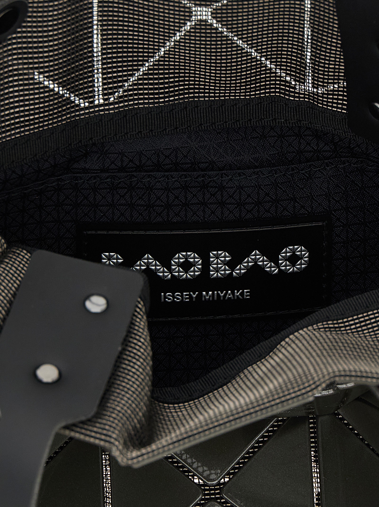 'Carat' small handbag BB58AG61094 (BAO BAO ISSEY MIYAKE / ハンドバッグ・ショルダーバッグ ) | BAO BAO ISSEY MIYAKE (バオバオイッセイミヤケ)(3)