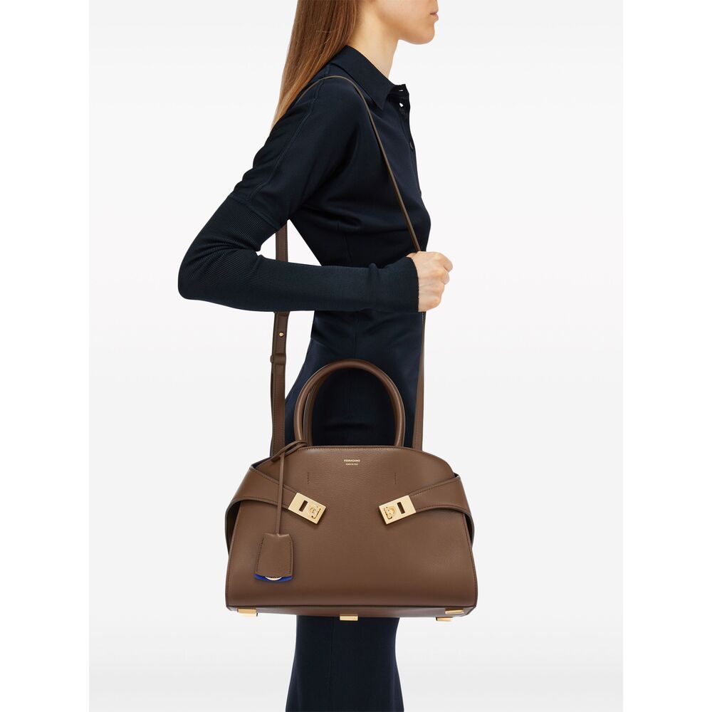 Bag Ferragamo 2156080771867CLLAP (FERRAGAMO / ハンドバッグ・ショルダーバッグ ) | FERRAGAMO (フェラガモ)(4)