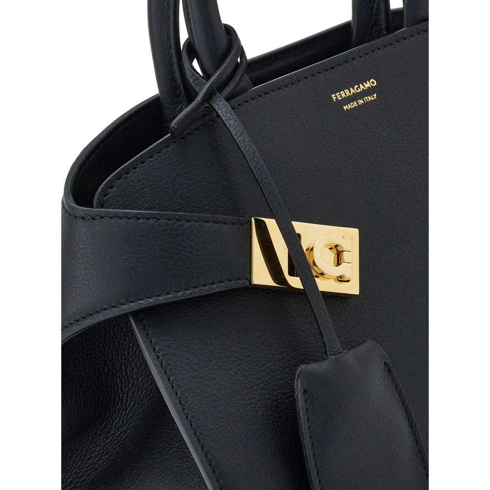 Bag Ferragamo 2159750768853NERO (FERRAGAMO / ハンドバッグ・ショルダーバッグ ) | FERRAGAMO (フェラガモ)(1)