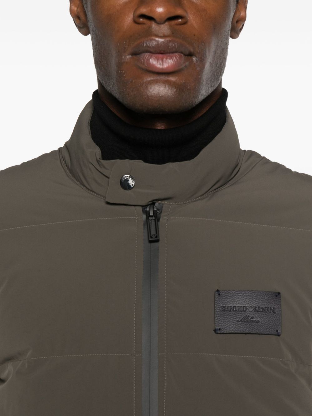 Emporio Armani Coats Green EM003278AF18499U8120 (EMPORIO ARMANI / ダウンジャケット・コート ) | EMPORIO ARMANI (エンポリオ アルマーニ)(4)