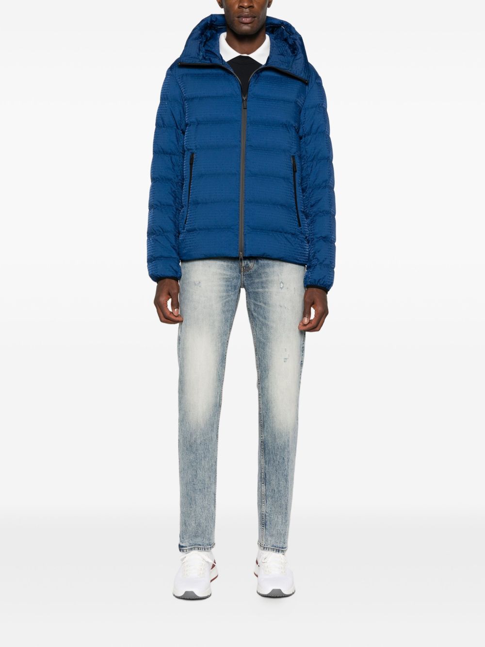 Emporio Armani Coats Blue EM003043AF15384UB079 (EMPORIO ARMANI / ダウンジャケット・コート ) | EMPORIO ARMANI (エンポリオ アルマーニ)(1)