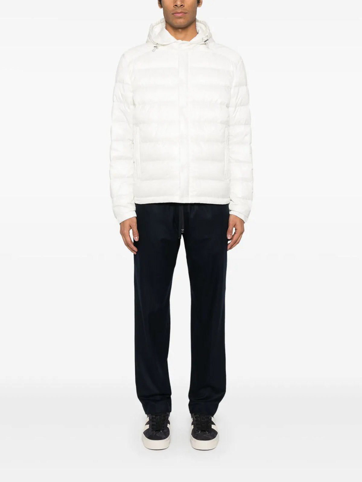 Gliere Jacket White 1A00080597Y4032 (Moncler / ダウンジャケット・コート ) | Moncler (モンクレール)(4)