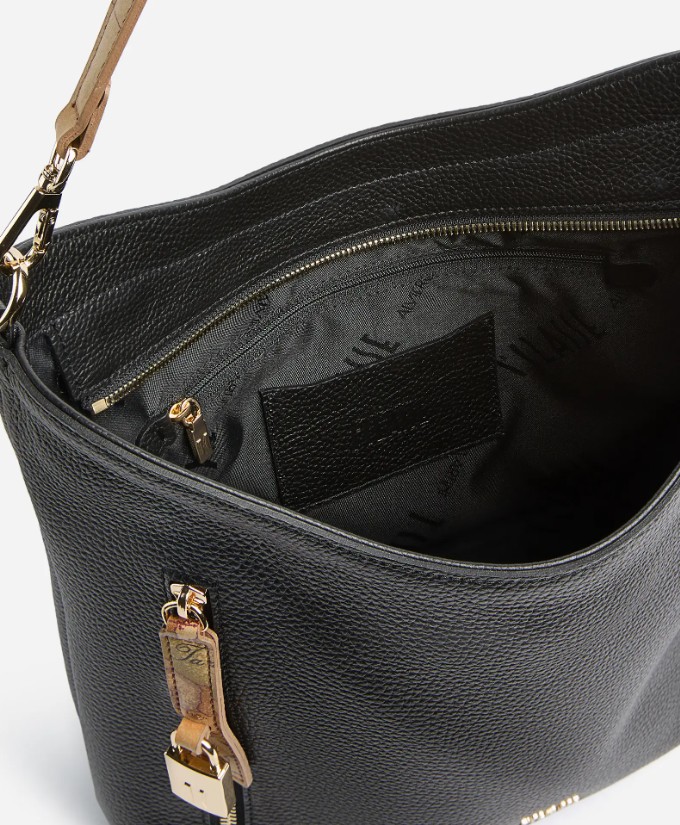 Alviero Martini Bags.. Black LD56G6300001 (ALVIERO MARTINI 1a CLASSE / ハンドバッグ・ショルダーバッグ ) | ALVIERO MARTINI 1a CLASSE (アルヴィエロ マルティーニ プリマ クラッセ)(2)