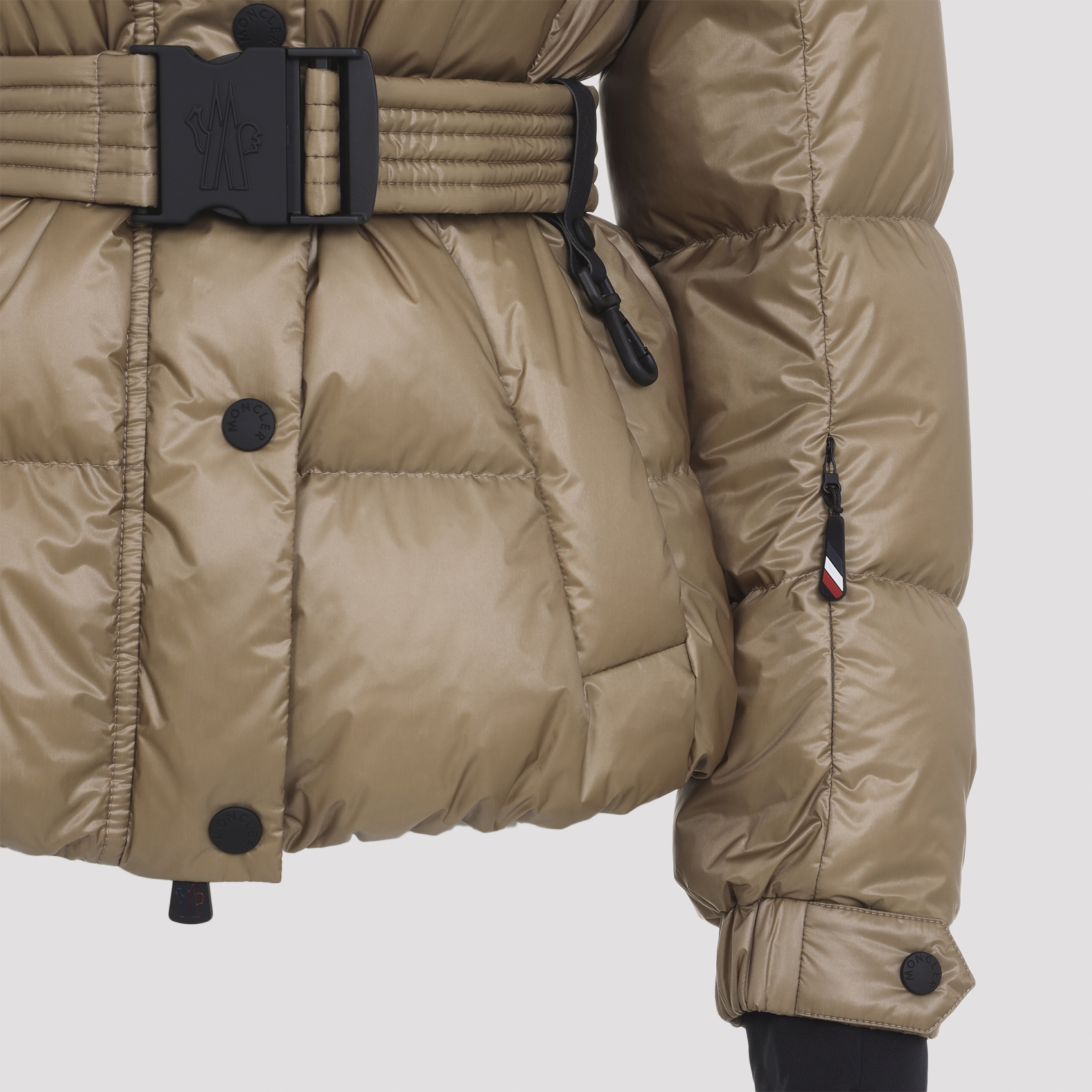 Biscuit nylon Batailleuse down jacket K20981A00029597ZD237 (Moncler Grenoble / ダウンジャケット・コート ) | Moncler Grenoble (モンクレール グルノーブル)(3)