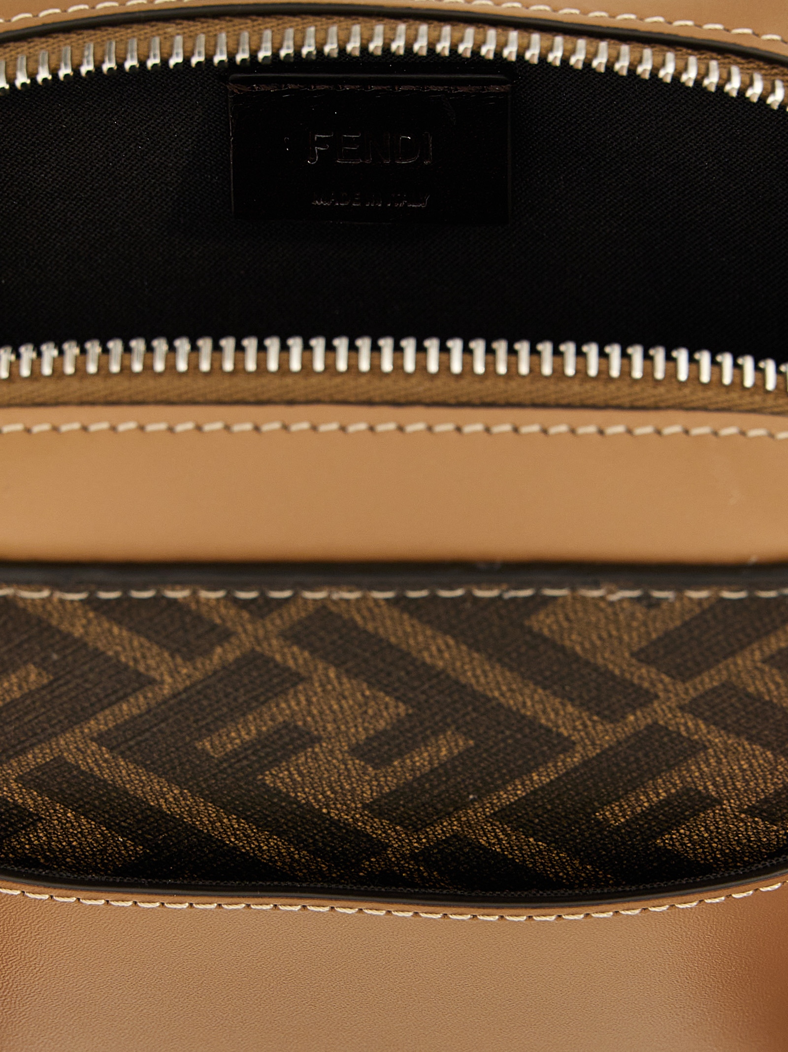 'Phone Case FF Squared' crossbody bag 7AS239AFF2F1M6E (FENDI / テックアイテム ) | FENDI (フェンディ)(3)