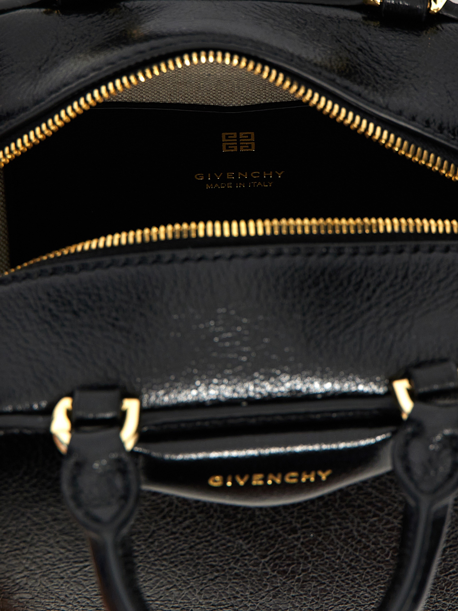 'Antigona Cube Nano' handbag BB50ZUB24B001 (GIVENCHY / ハンドバッグ・ショルダーバッグ ) | GIVENCHY (ジバンシィ)(3)