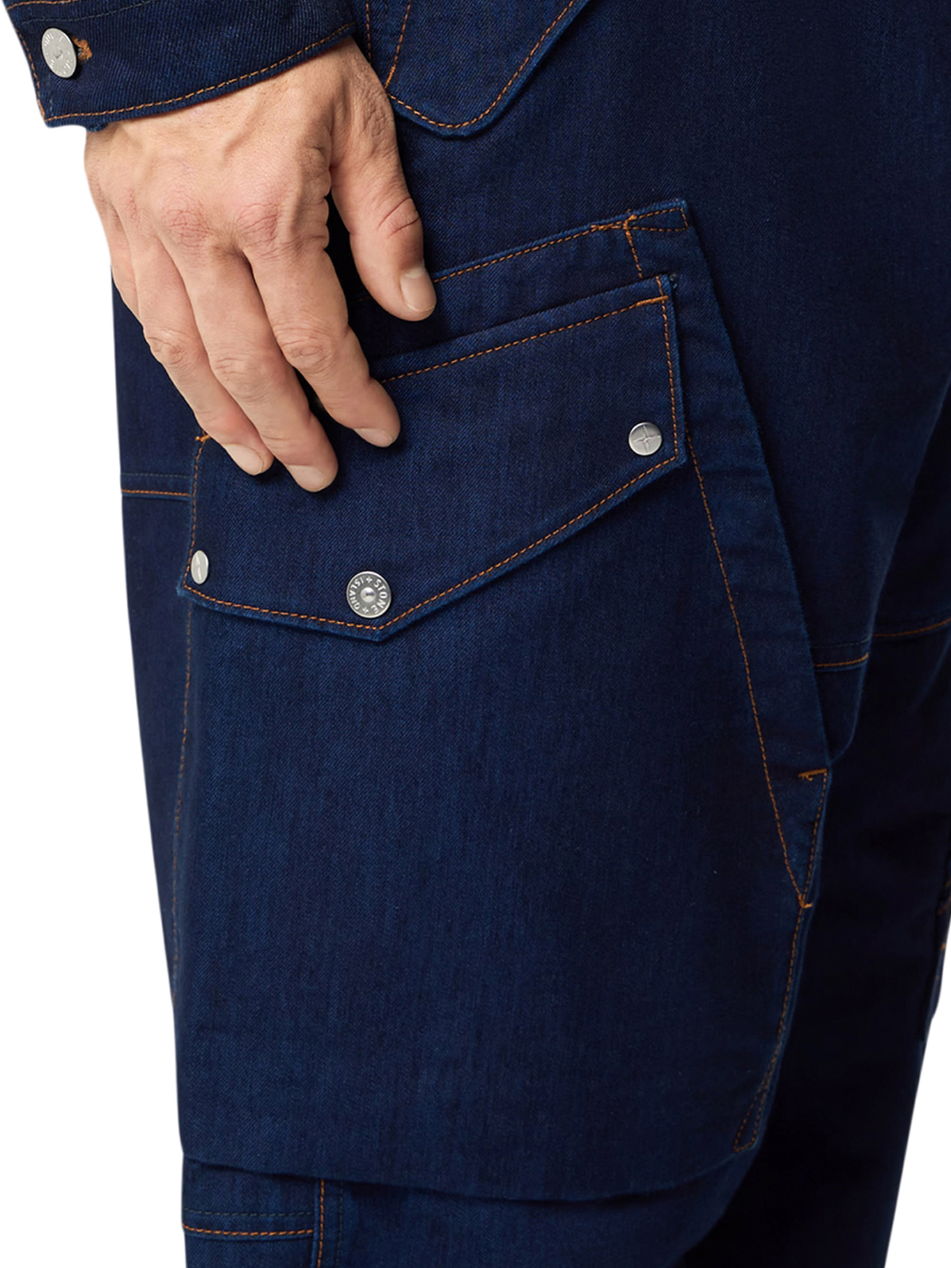 LOOSE CARGO PANTS WITH ASYMMETRIC POCKETS K2S153100045S00J2VJ201 (STONE ISLAND / ジーンズ ) | STONE ISLAND (ストーンアイランド)(4)