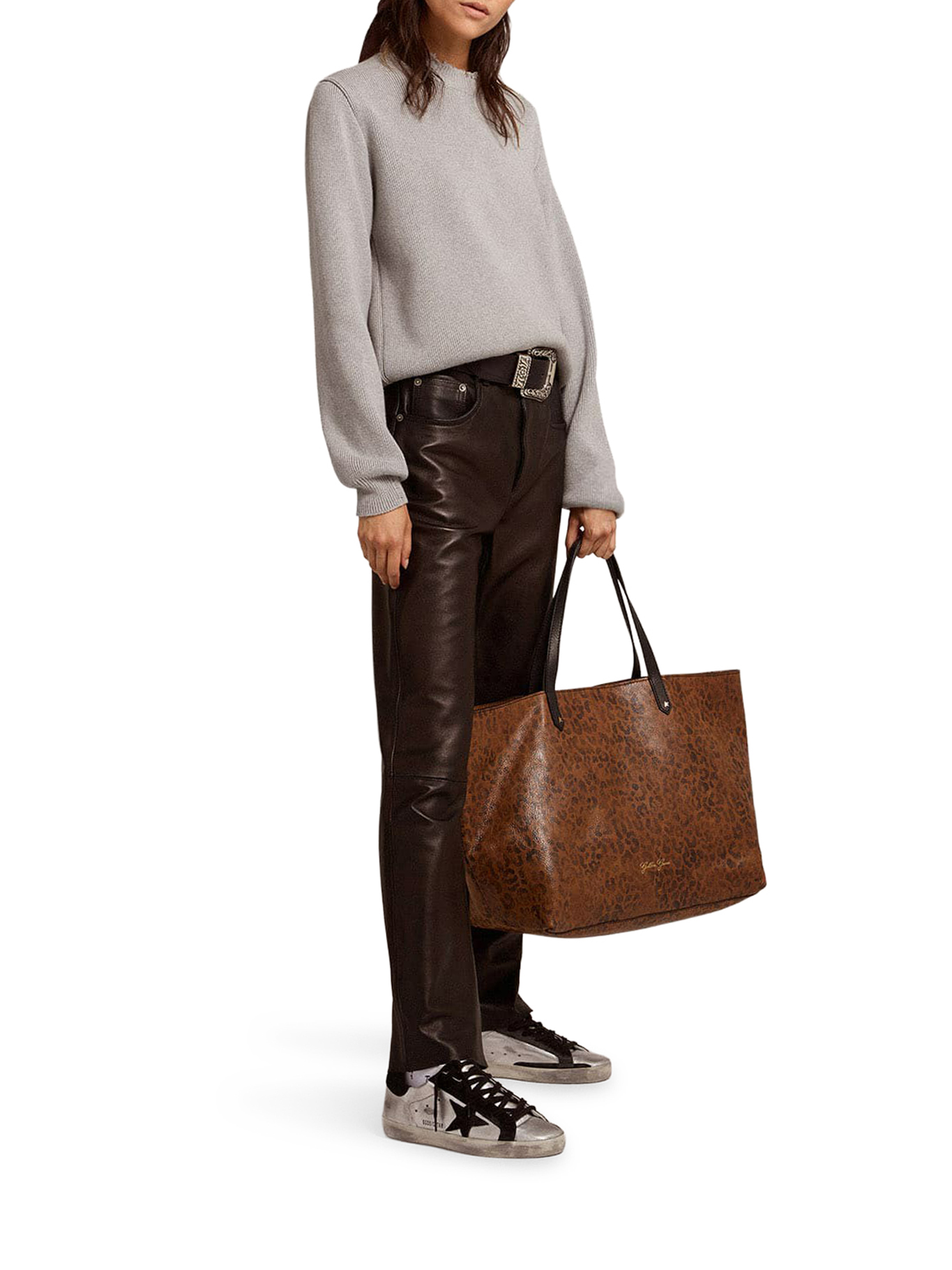 SWEATER WITH A LIVED EFFECT GWP00836P00066260255 (Golden Goose / ニット・セーター・カーディガン ) | Golden Goose (ゴールデングース)(1)