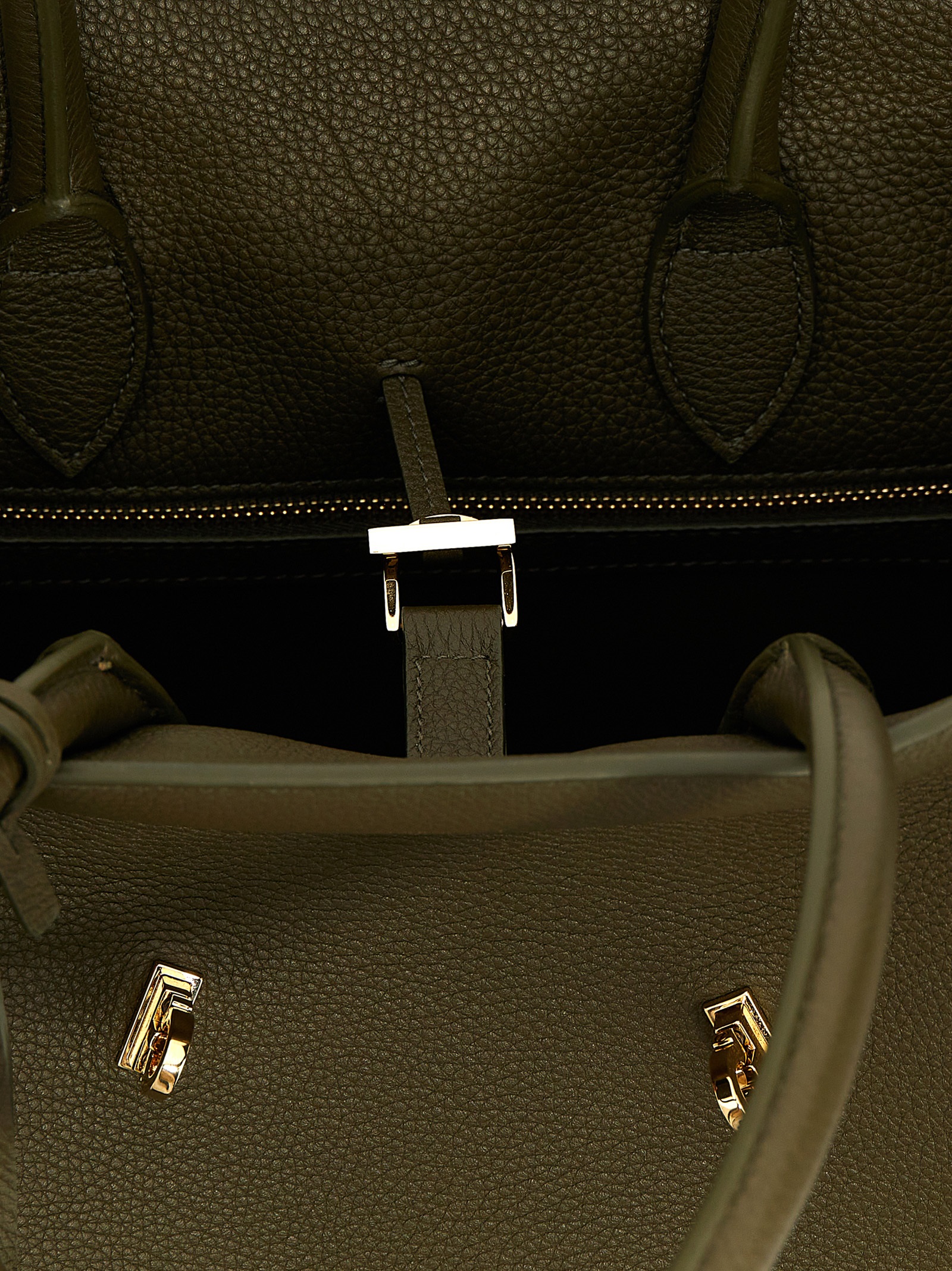 'Hug S' handbag 777523NEWOLIVE (FERRAGAMO / ハンドバッグ・ショルダーバッグ ) | FERRAGAMO (フェラガモ)(3)