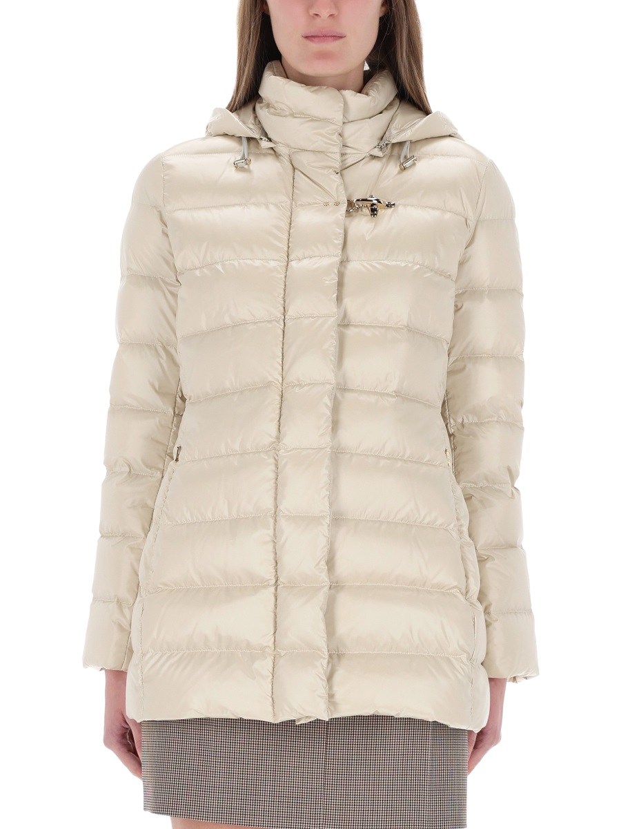 DOWN JACKET WITH HOOD NAW36513160ICIB204 (Fay / ダウンジャケット・コート ) | Fay (フェイ)
