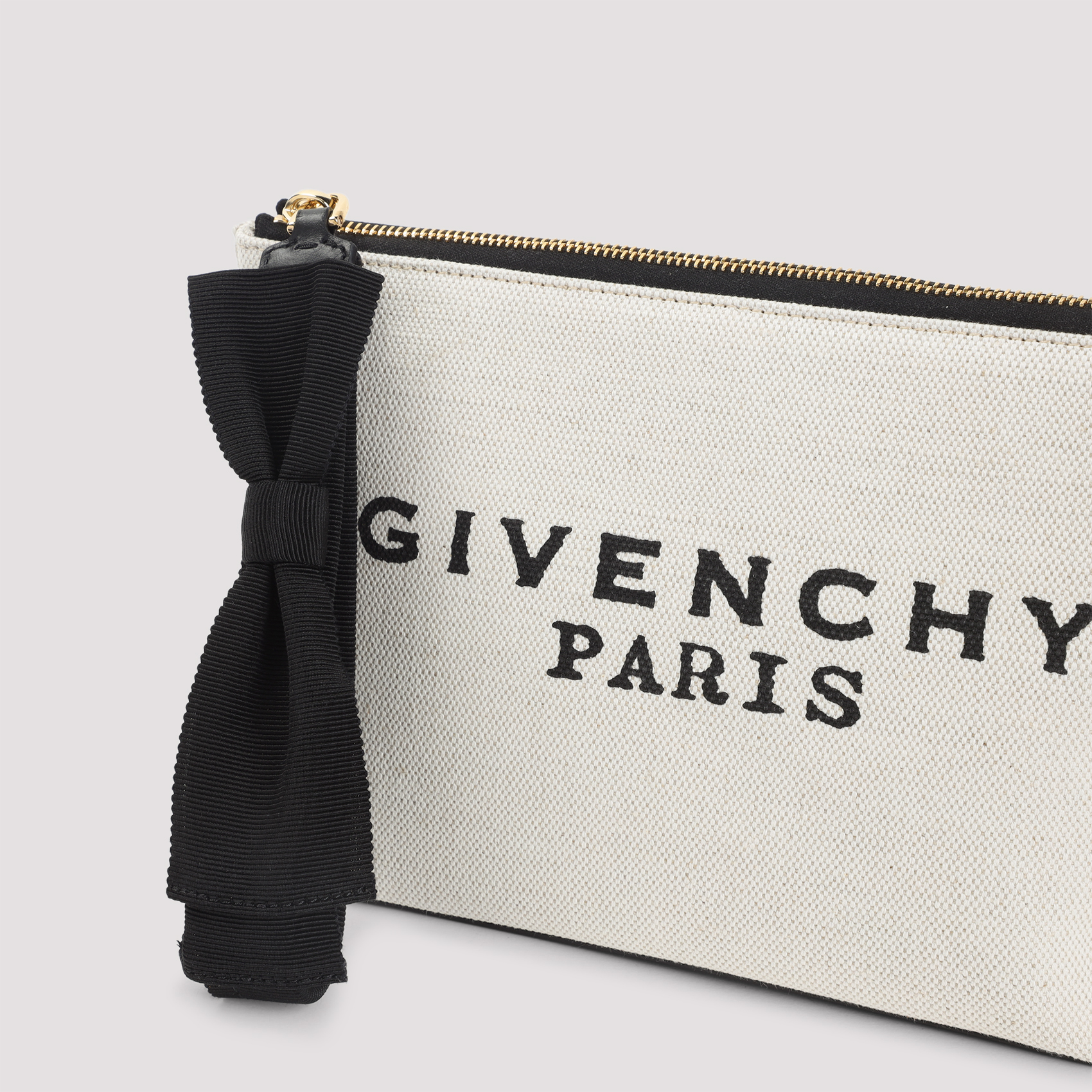 Ivory canvas pouch BB60PQB2C8255 (GIVENCHY / クラッチバッグ・ポーチ ) | GIVENCHY (ジバンシィ)(3)