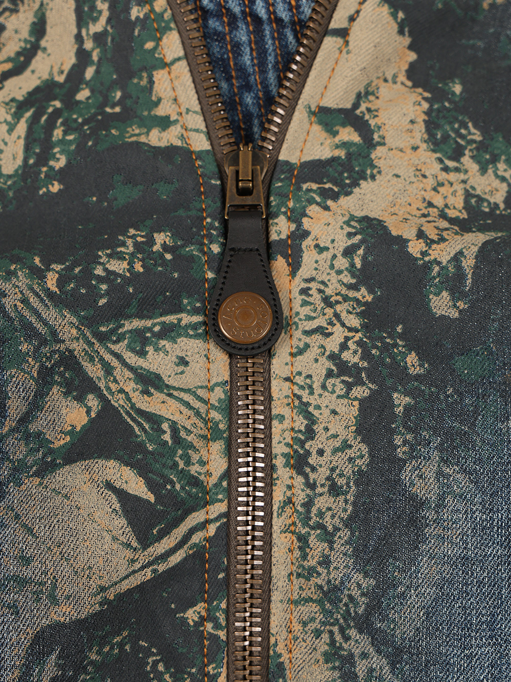 DENIM BOMB JACKET WITH CAMO DETAILS B90807700 (Acne Studios / カジュアルジャケット ) | Acne Studios (アクネ ストゥディオズ)(4)