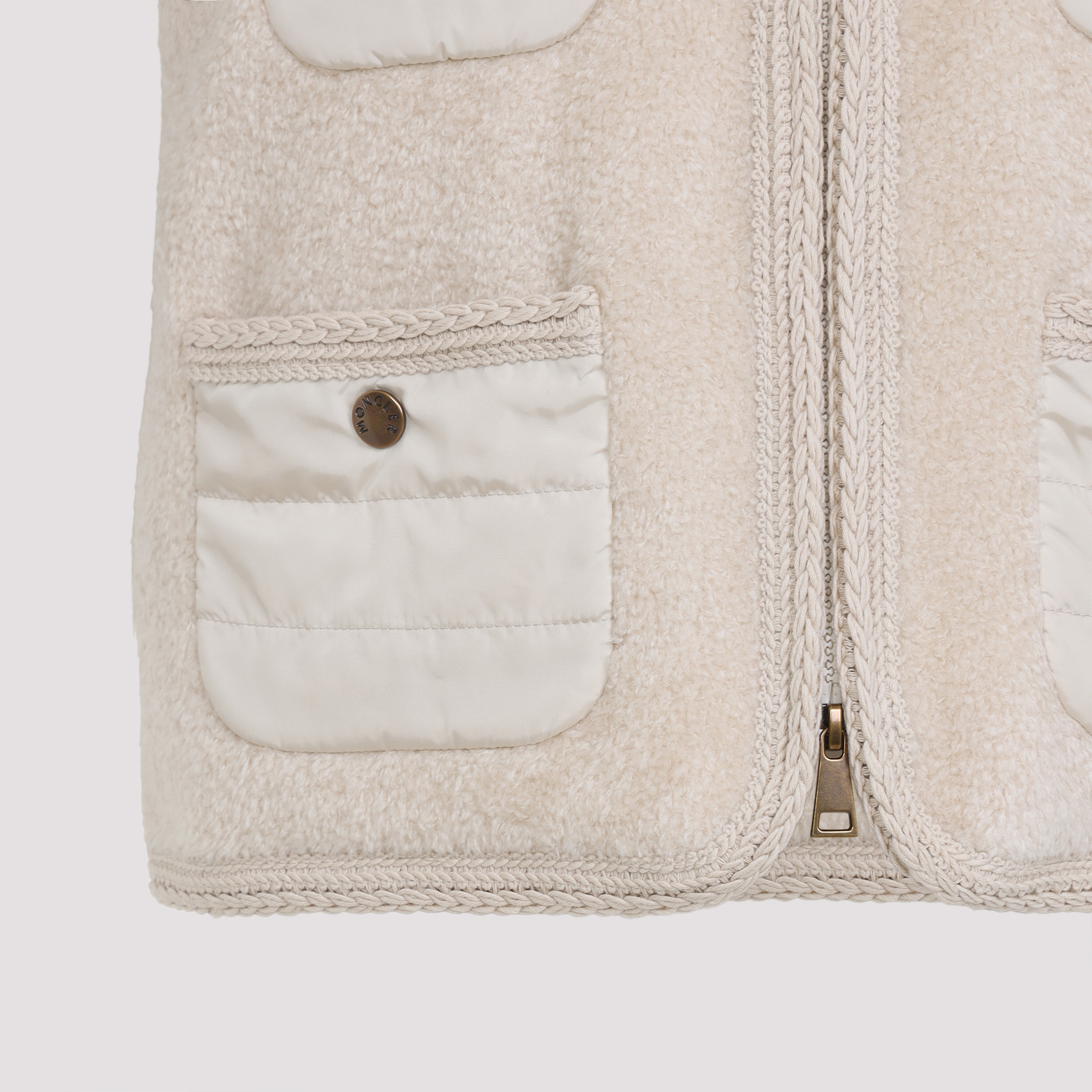 Sand teddy fabric Mimosas sleeveless down jacket L10931A0006689AOF050 (Moncler / ベスト ) | Moncler (モンクレール)(3)