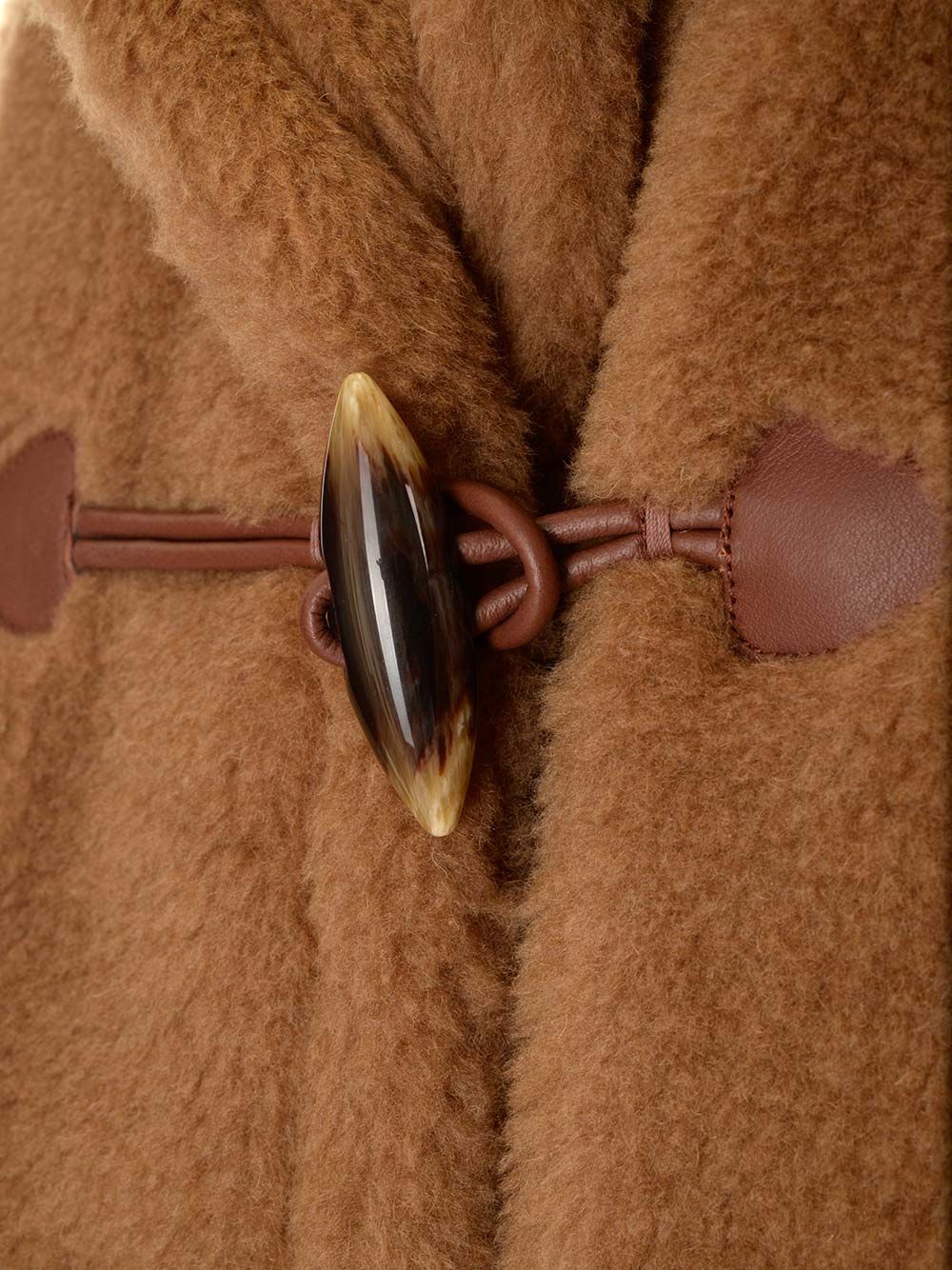 Teddy fabric cape 2424736052600739001 (Max Mara / レザー&ファージャケット・コート ) | Max Mara (マックスマーラ)(3)