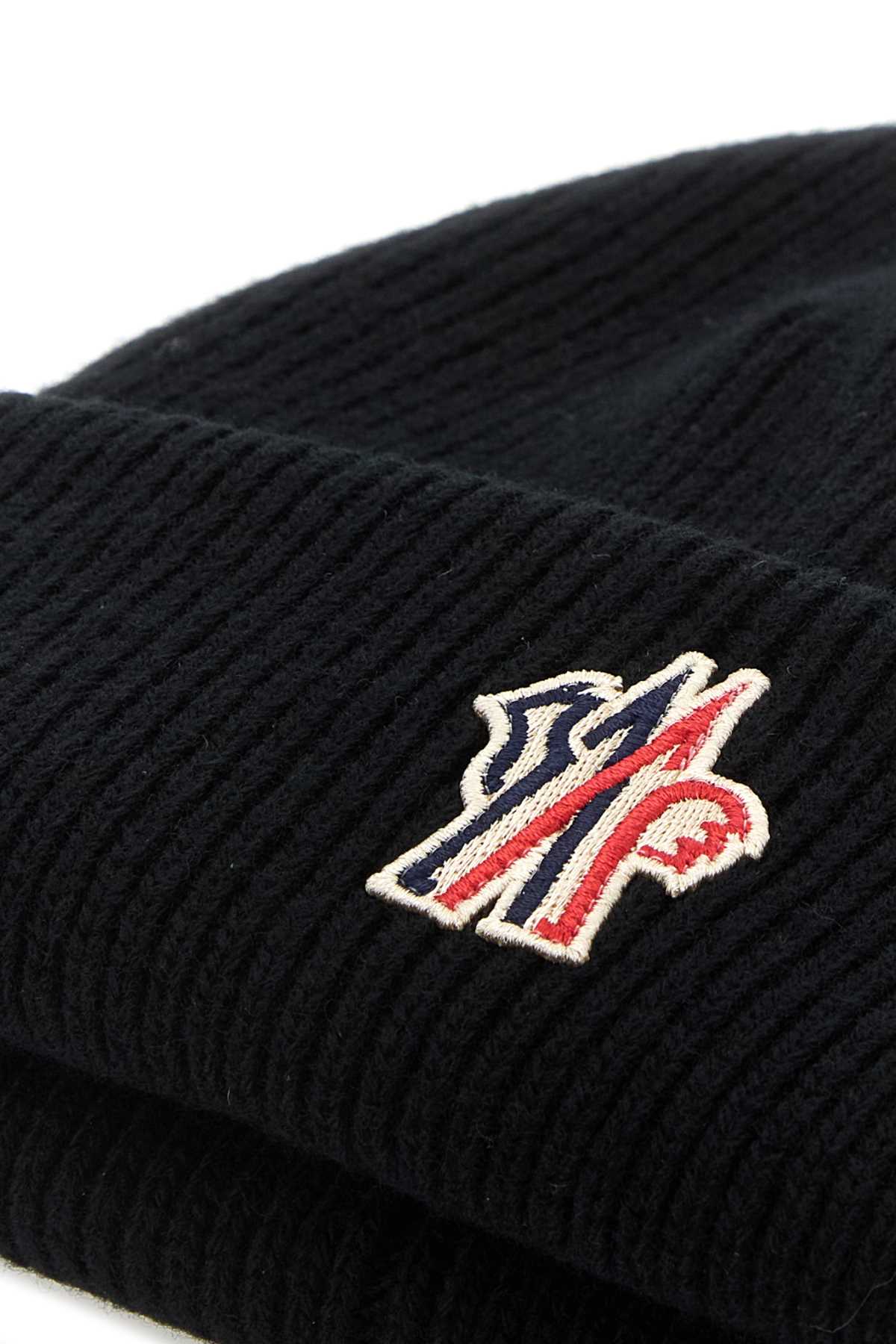 Black wool beanie hat K20983B00007M1115999 (Moncler Grenoble / 帽子 ) | Moncler Grenoble (モンクレール グルノーブル)(2)