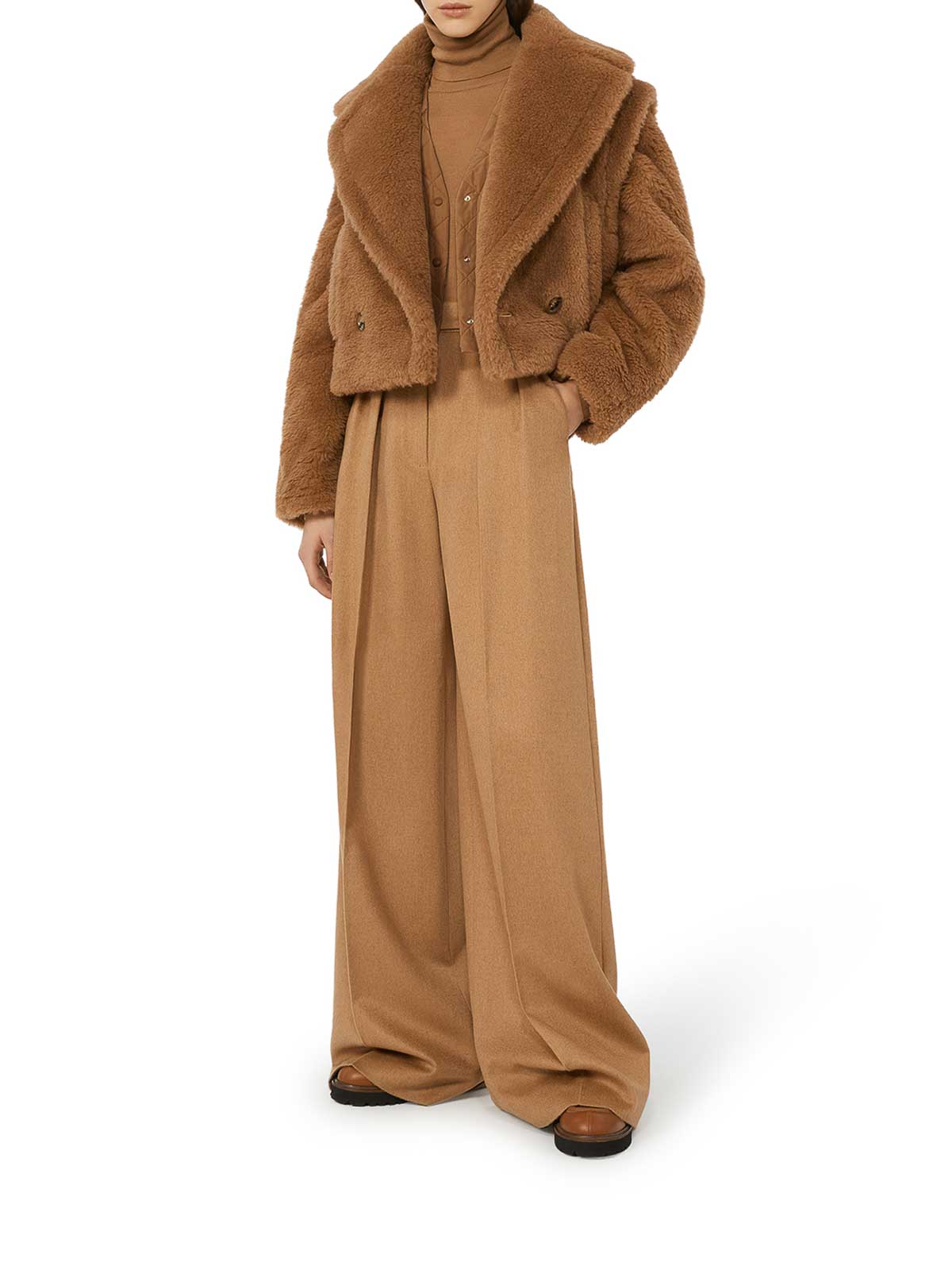 Santos 2-In-1 Crop Vest In Teddy Fabric 2521036012600000 (Max Mara / レザー&ファージャケット・コート ) | Max Mara (マックスマーラ)(1)