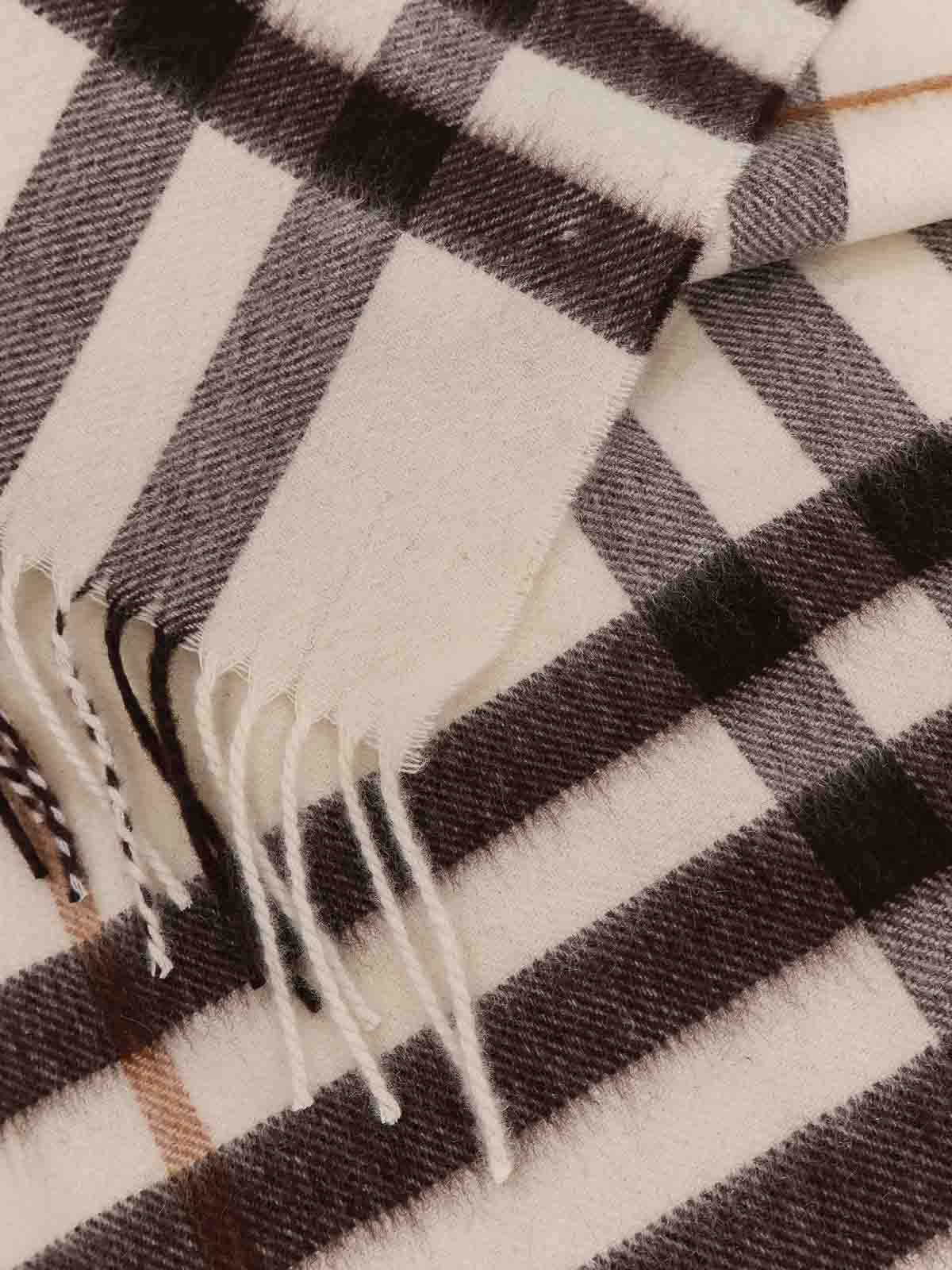 Cashmere Scarf 8112634 (Burberry / スカーフ・マフラー ) | Burberry (バーバリー)(2)