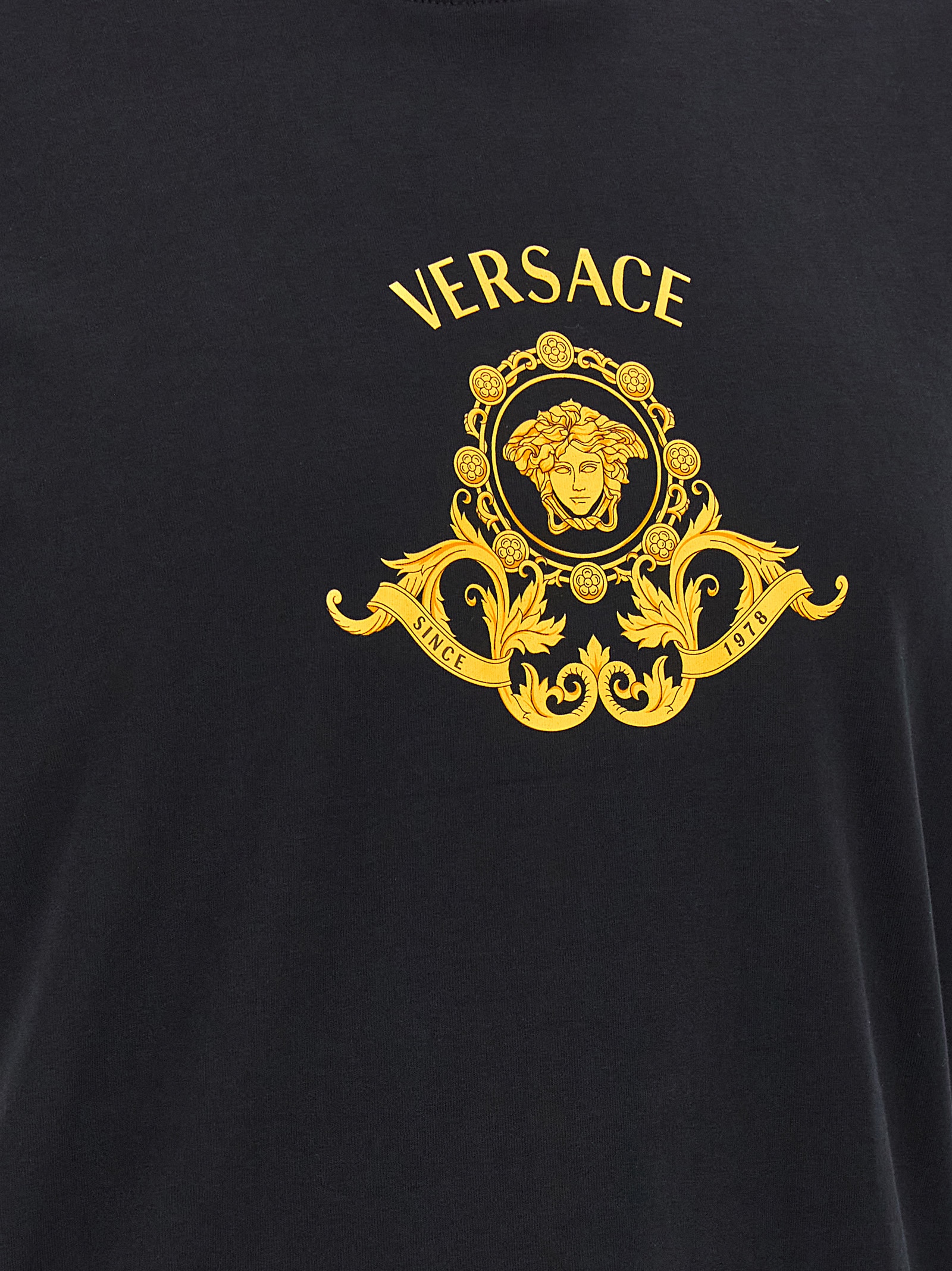 'Hall of Heroes Crest' T-shirt 10139441A167041B000 (VERSACE / Tシャツ・カットソー ) | VERSACE (ヴェルサーチェ)(3)