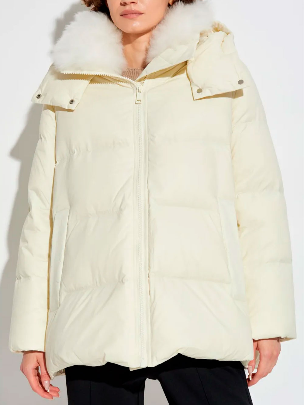 A LINE ICONIC HOODED DOWN JACKET WITH DETACHABLE LAMBSWOOL TRIM 24WFM01576M07WA1006 (YVES SALOMON / ダウンジャケット・コート ) | YVES SALOMON (イヴ サロモン)(2)