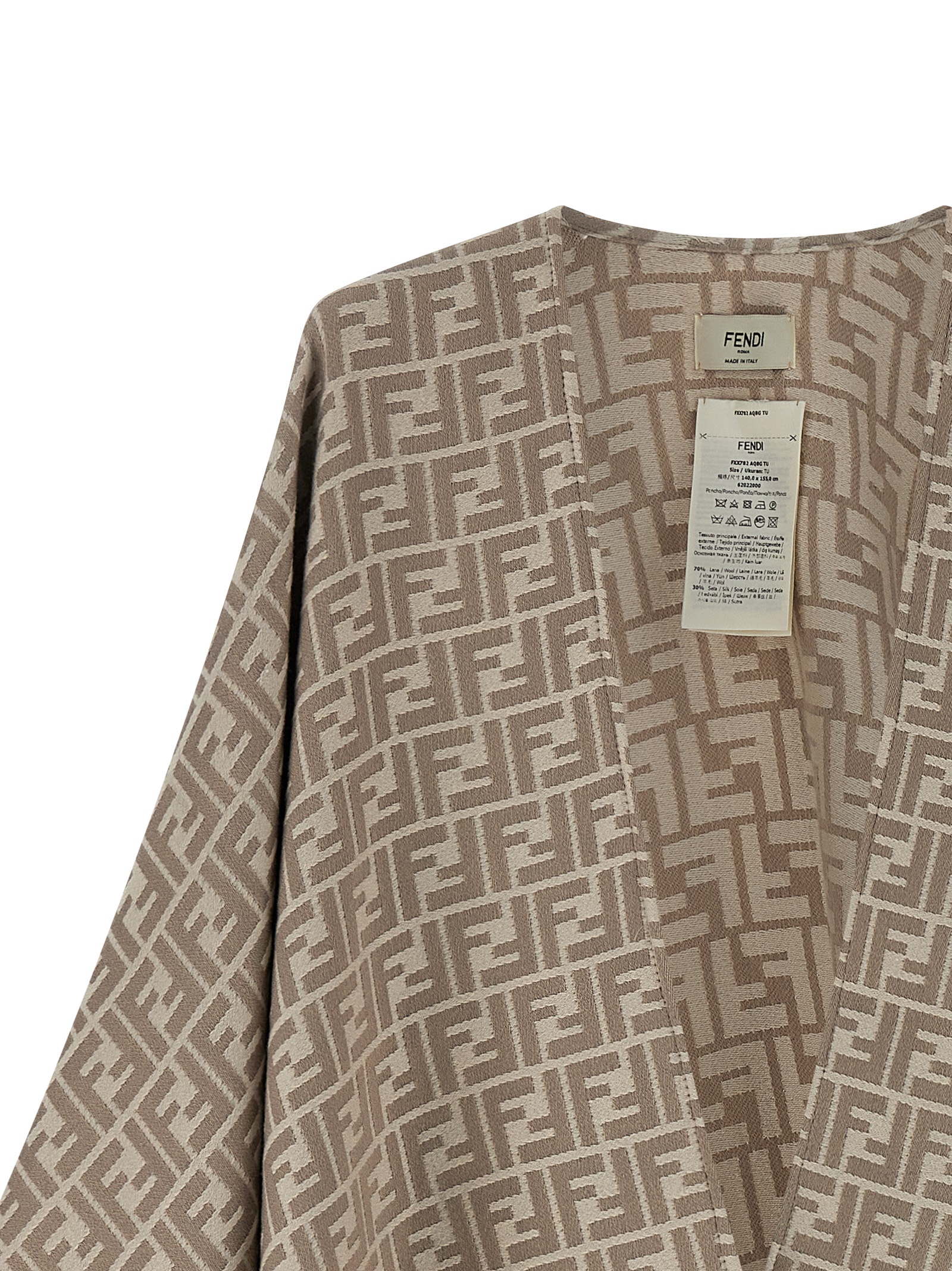 'FF' jacquard poncho FXX782AQ8GF0QZ0 (FENDI / カジュアルジャケット ) | FENDI (フェンディ)(2)