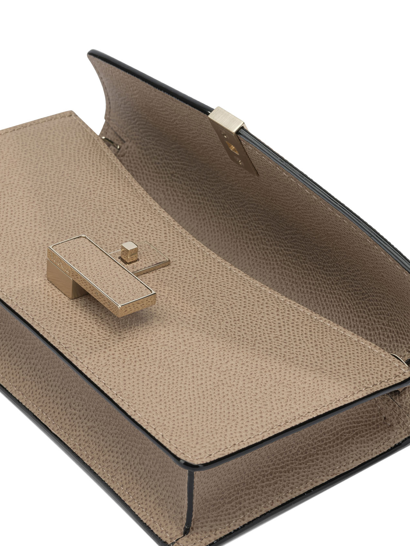 Clutch "Iside" with chain WBES0082028LOC99MBC (VALEXTRA / ハンドバッグ・ショルダーバッグ ) | VALEXTRA (ヴァレクストラ)(4)