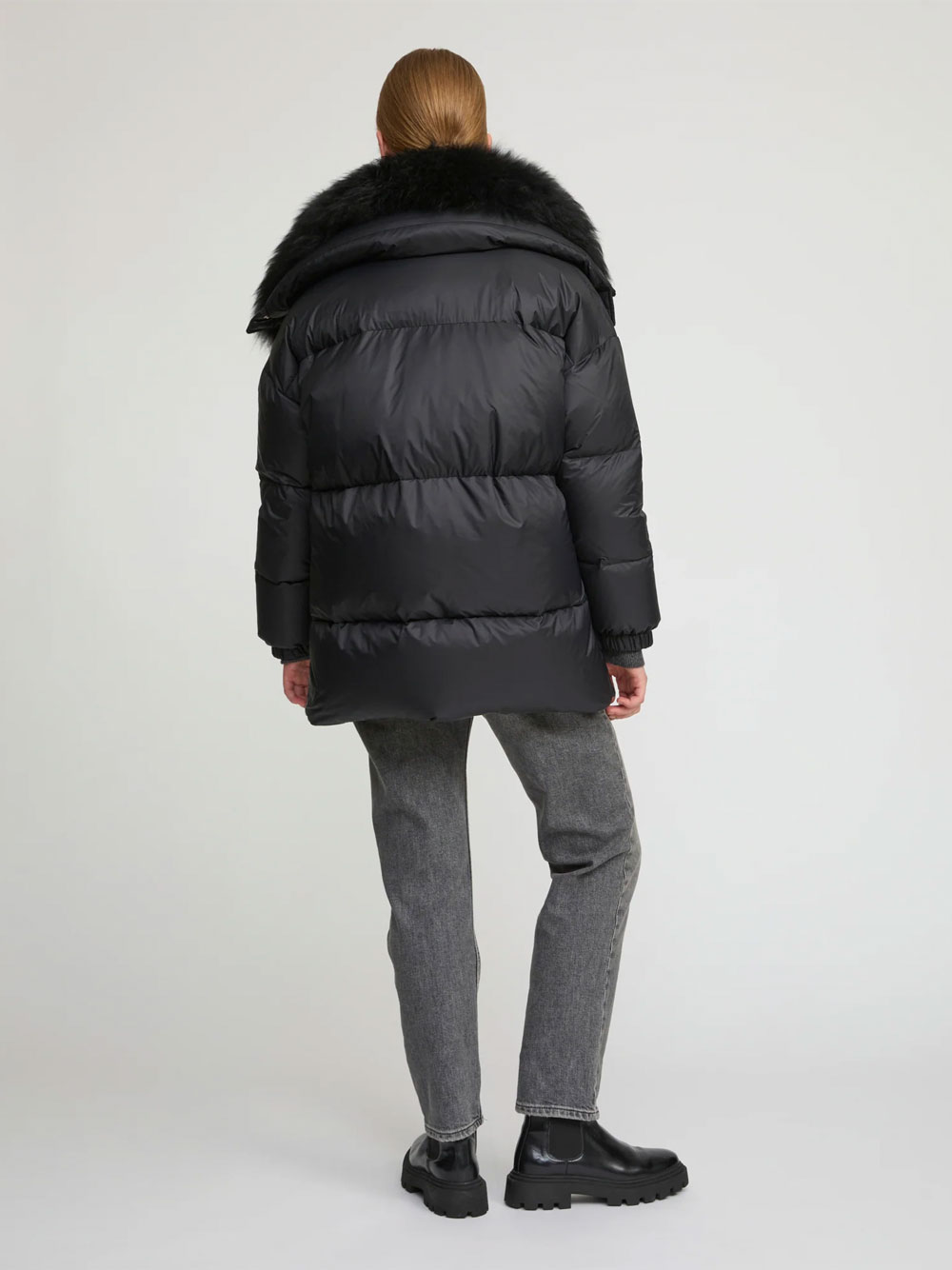 YS ARMY COLLECTION: MID-LENGTH DOWN JACKET WITH REMOVABLE BIB AND LAMBSWOOL TRIM 26WFM00480M07WC99 (YVES SALOMON / ダウンジャケット・コート ) | YVES SALOMON (イヴ サロモン)(2)