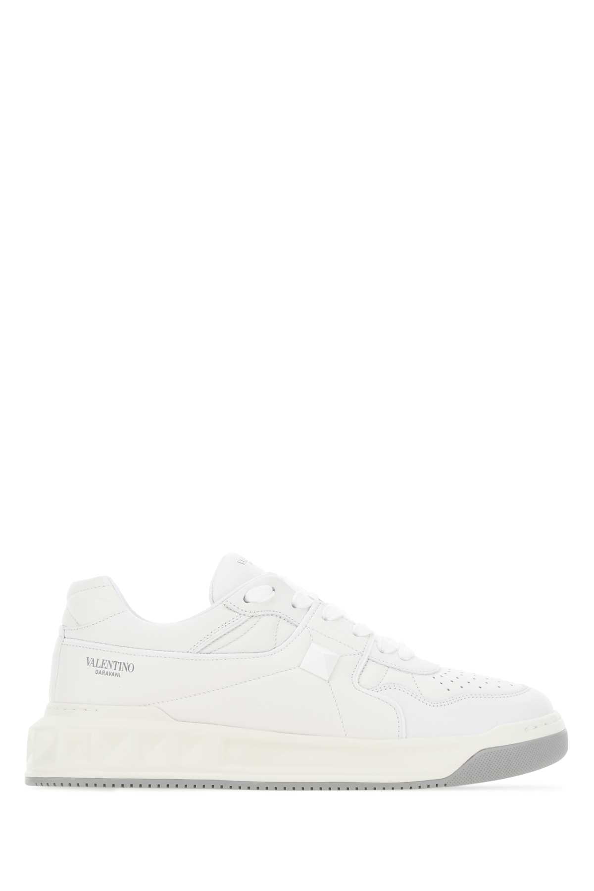 White nappa leather One Stud sneakers 8Y2S0E71NWN0BO (Valentino Garavani / スニーカー ) | Valentino Garavani (ヴァレンティノ)