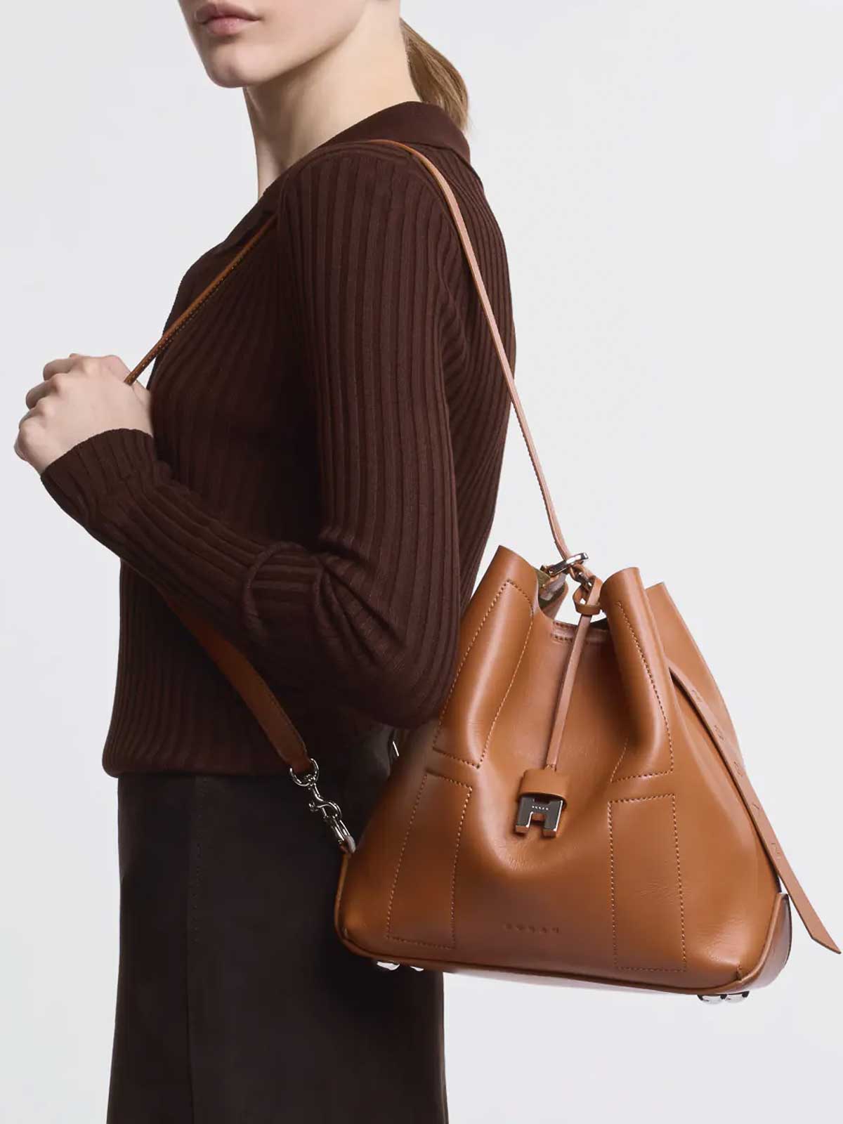 H01R Hobo Small KBW01RS0200TZPS003 (HOGAN / ハンドバッグ・ショルダーバッグ ) | HOGAN (ホーガン)(6)