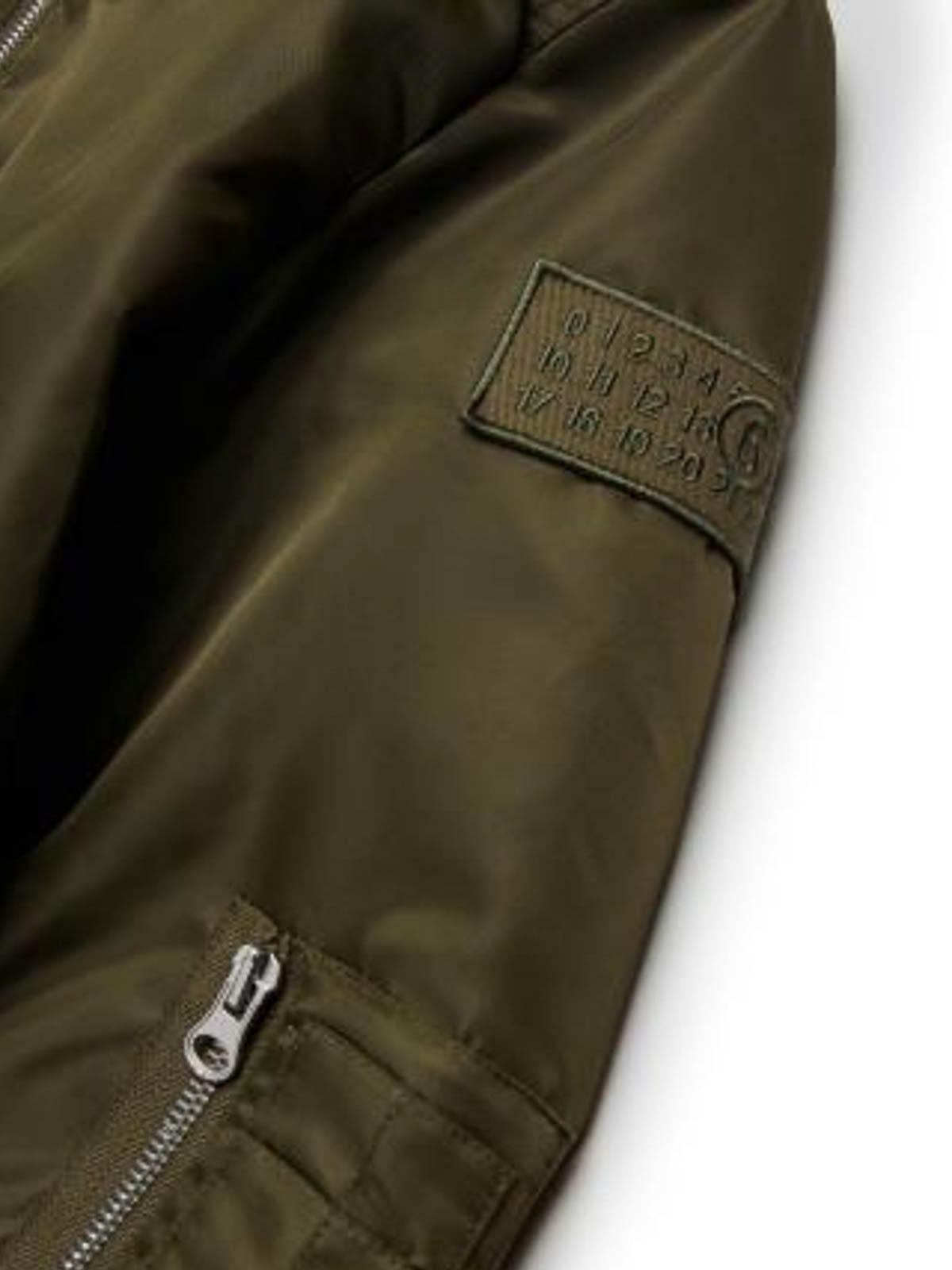 Bomber Jacket With Logo M60832MM03BM6514 (MM6 Maison Margiela / カジュアルジャケット ) | MM6 Maison Margiela (エムエムシックス)(3)