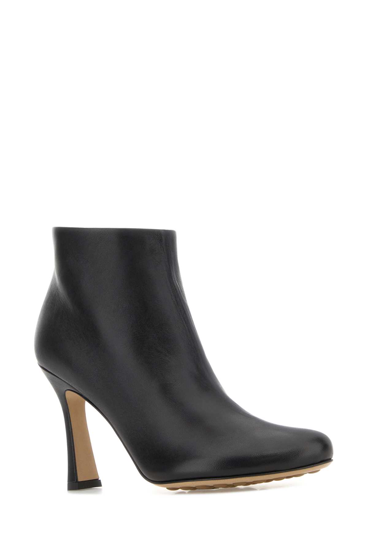 Black nappa leather Rana ankle boots 843958VBSD01000 (Bottega Veneta / ブーツ ) | Bottega Veneta (ボッテガ・ヴェネタ)(1)