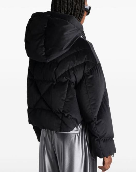 KhrisJoy Jackets Black KWF25R06011VT0001BLK001 (KHRISJOY / ダウンジャケット・コート ) | KHRISJOY (クリスジョイ)