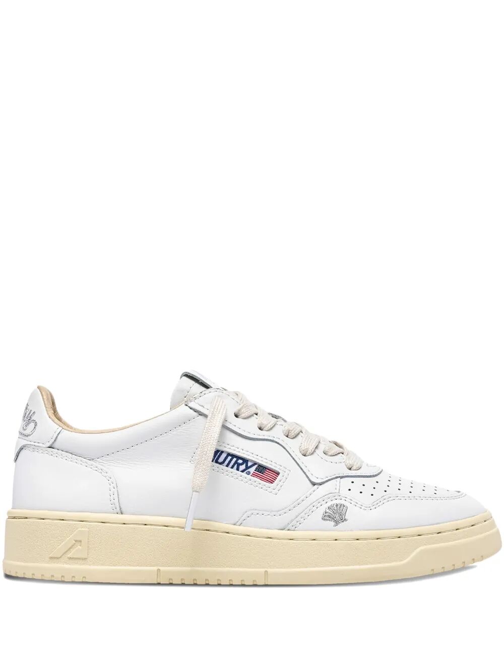 MEDALIST LOW SNEAKERS IN WHITE LEATHER WITH SILVER EMBROIDERY AULWHP02WHTSILV (AUTRY / スニーカー ) | AUTRY (オートリー)