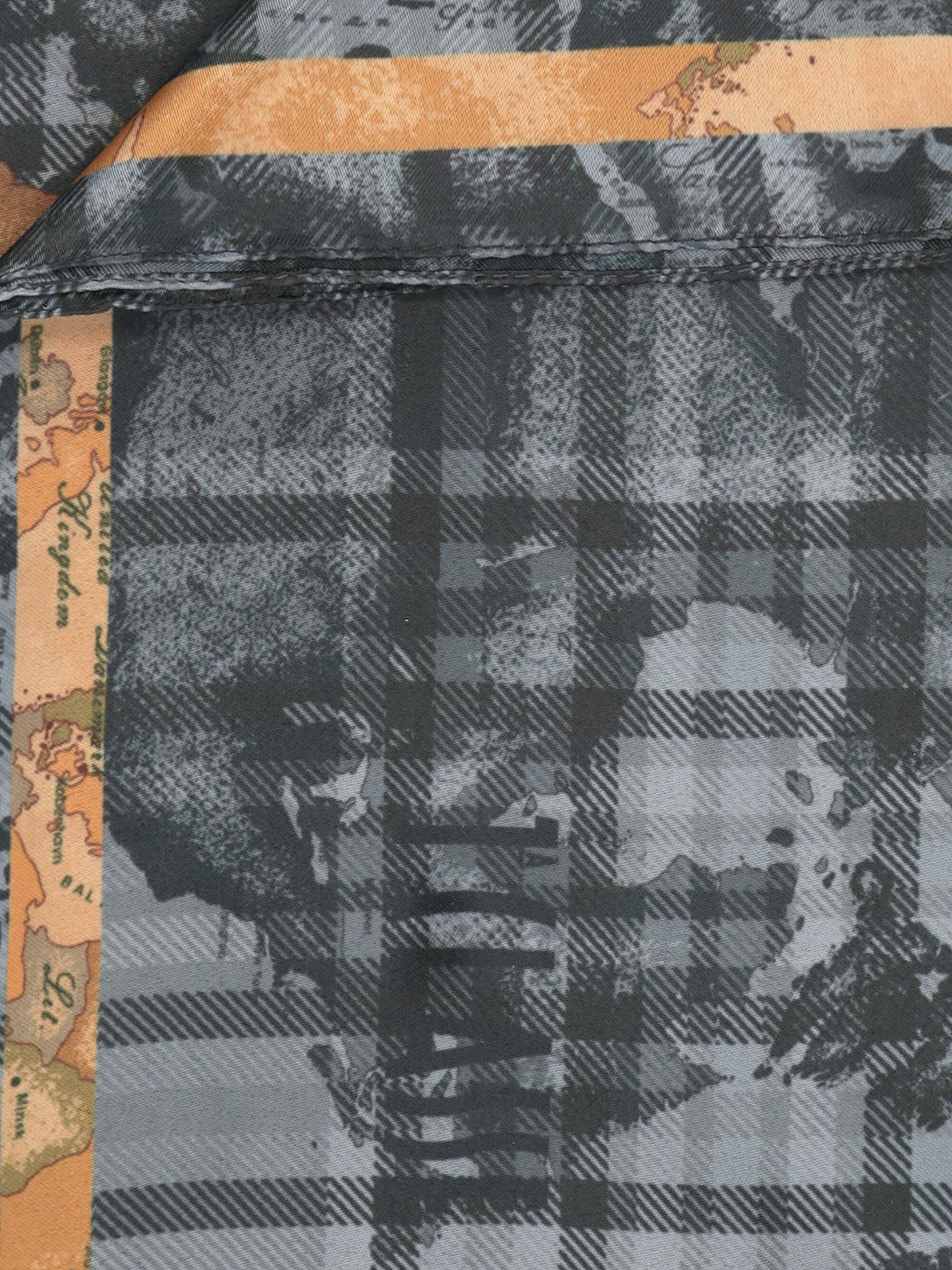 Alviero Martini Scarfs Grey F11417900025 (ALVIERO MARTINI 1a CLASSE / スカーフ・マフラー ) | ALVIERO MARTINI 1a CLASSE (アルヴィエロ マルティーニ プリマ クラッセ)(1)