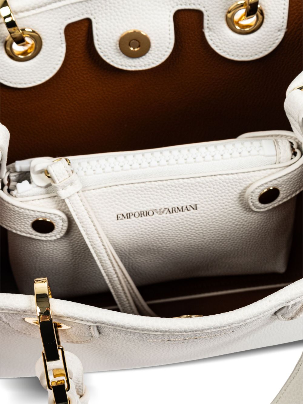 Emporio Armani Bags.. White EW000361AF12103M0034 (EMPORIO ARMANI / ハンドバッグ・ショルダーバッグ ) | EMPORIO ARMANI (エンポリオ アルマーニ)(2)