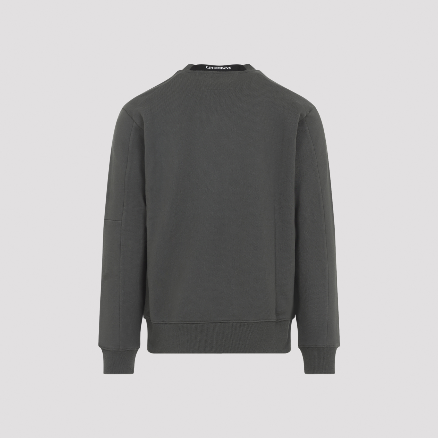 CREW NECK FLEECE SWEATSHIRT WITH EMBOSSED LENS 20CMSS713A005086W921 (C.P. Company / スウェット・フーディー ) | C.P. Company (シーピーカンパニー)(2)