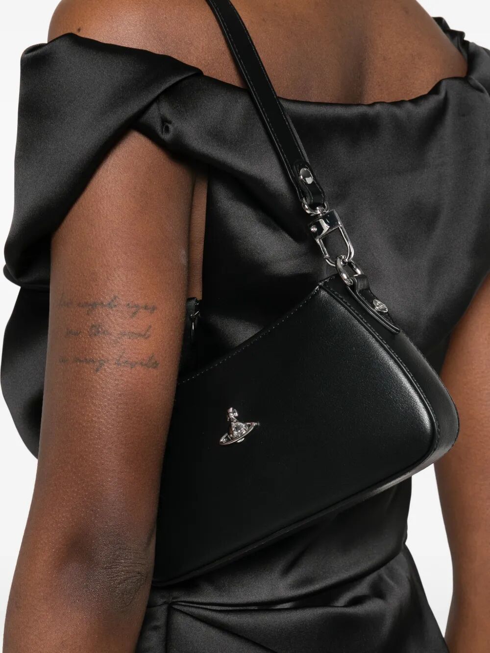 TASHA SHOULDER BAG 5801000JWS0026N401 (Vivienne Westwood / ハンドバッグ・ショルダーバッグ ) | Vivienne Westwood (ヴィヴィアン・ウェストウッド)(1)