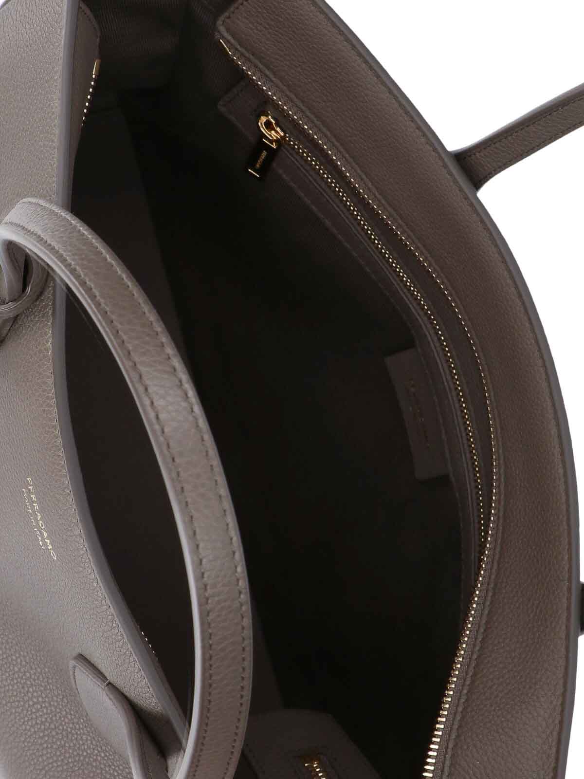 Small Tote Bag 789531010 (FERRAGAMO / トートバッグ ) | FERRAGAMO (フェラガモ)(3)