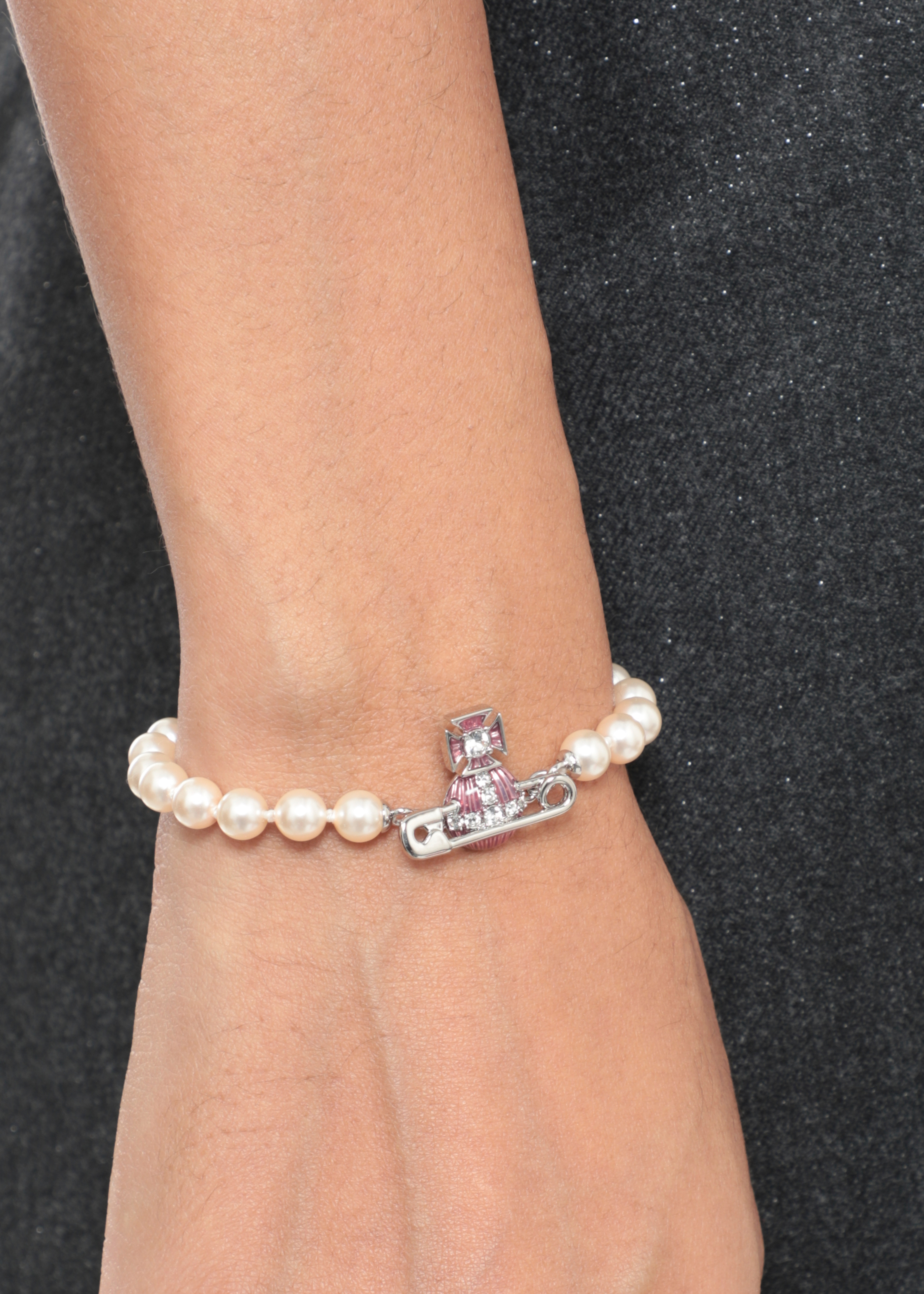 Vivienne Westwood Bijoux Pink 6103007P02P638P638 (Vivienne Westwood / ブレスレット ) | Vivienne Westwood (ヴィヴィアン・ウェストウッド)(1)