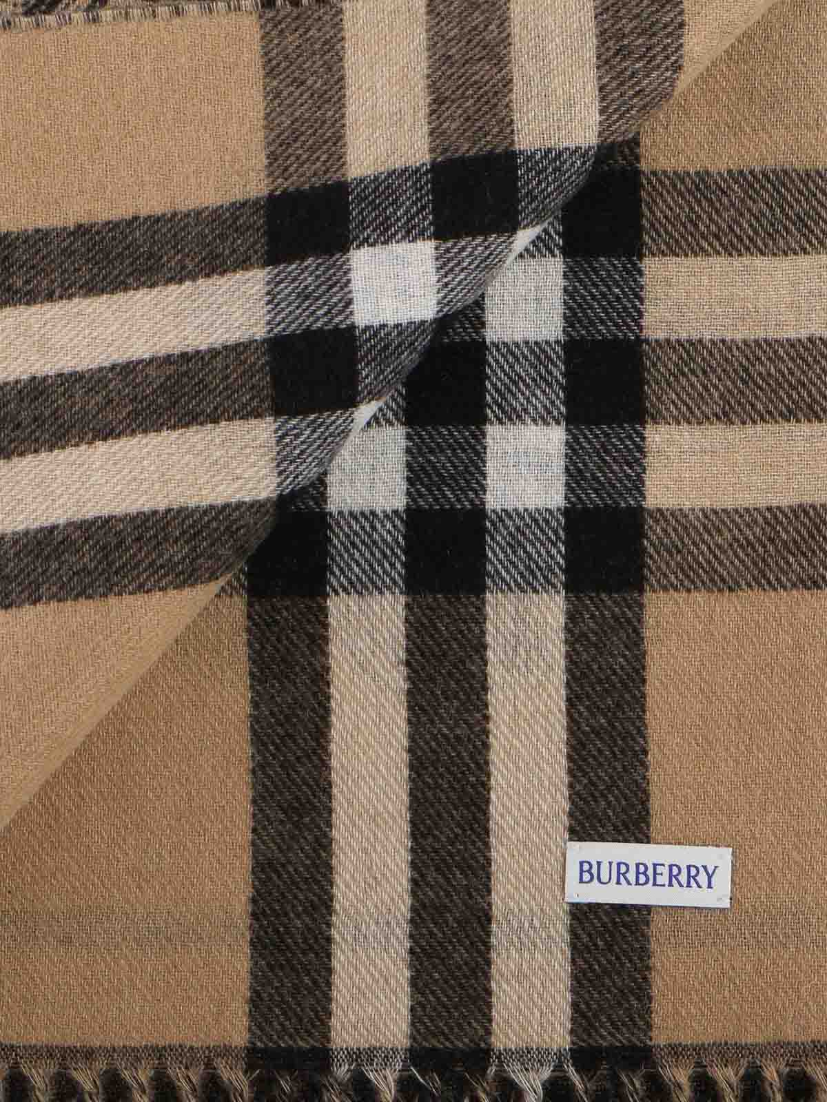 Reversible Cashmere Scarf With Ekd 8073768 (Burberry / スカーフ・マフラー ) | Burberry (バーバリー)(1)